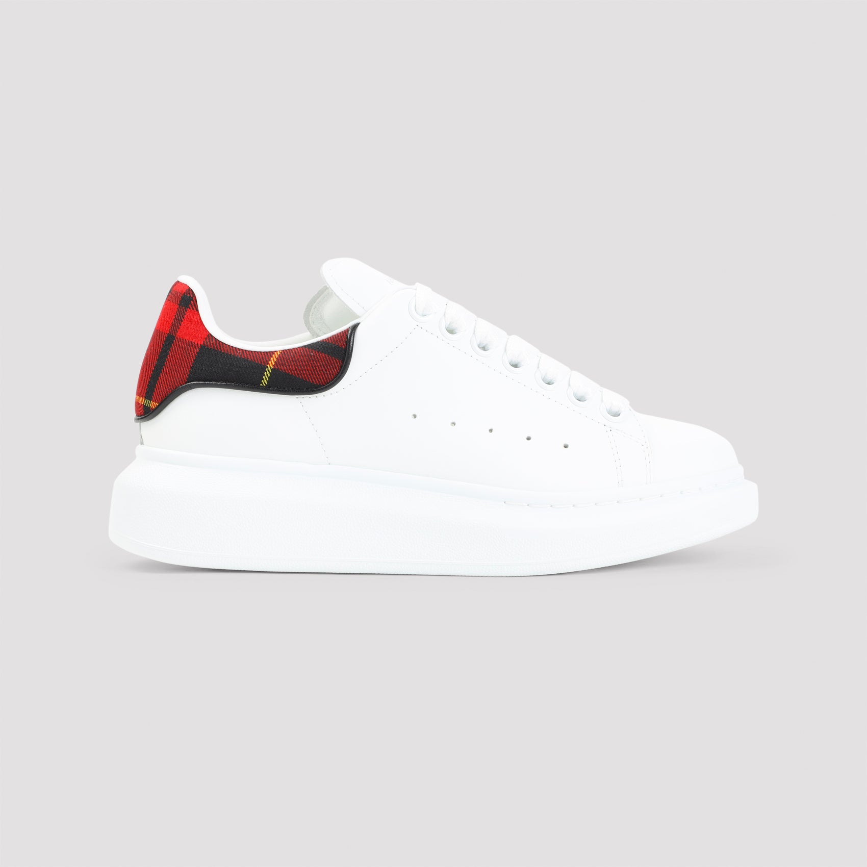 Alexander Mcqueen Oversized Sneakers - WOMEN SHOES - Alexander Mcqueen - T.Luxy