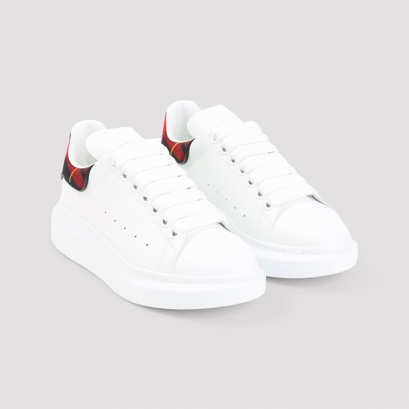Alexander Mcqueen Oversized Sneakers - WOMEN SHOES - Alexander Mcqueen - T.Luxy