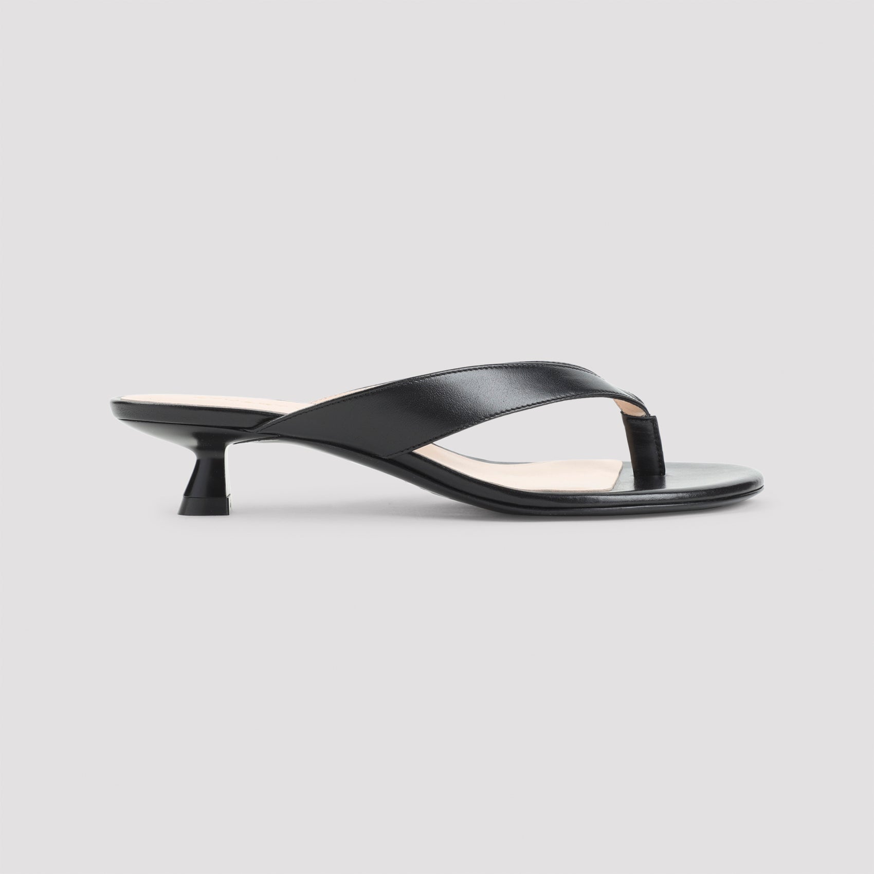 Stuart Weitzman Rio Sleek 35 Sandals - WOMEN SHOES - Stuart Weitzman - T.Luxy
