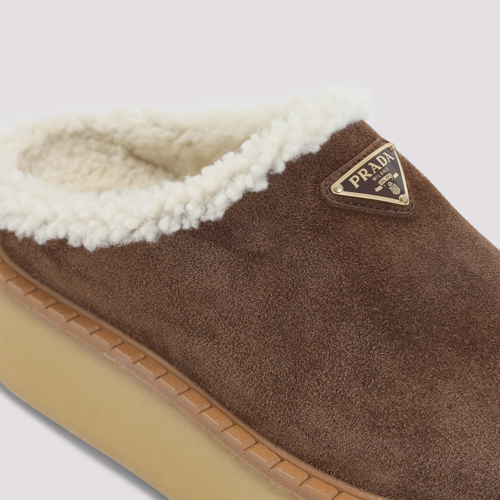 Prada Mules - Brown | e856e81496b11da0d2d6192a52166cc2df4d6b36