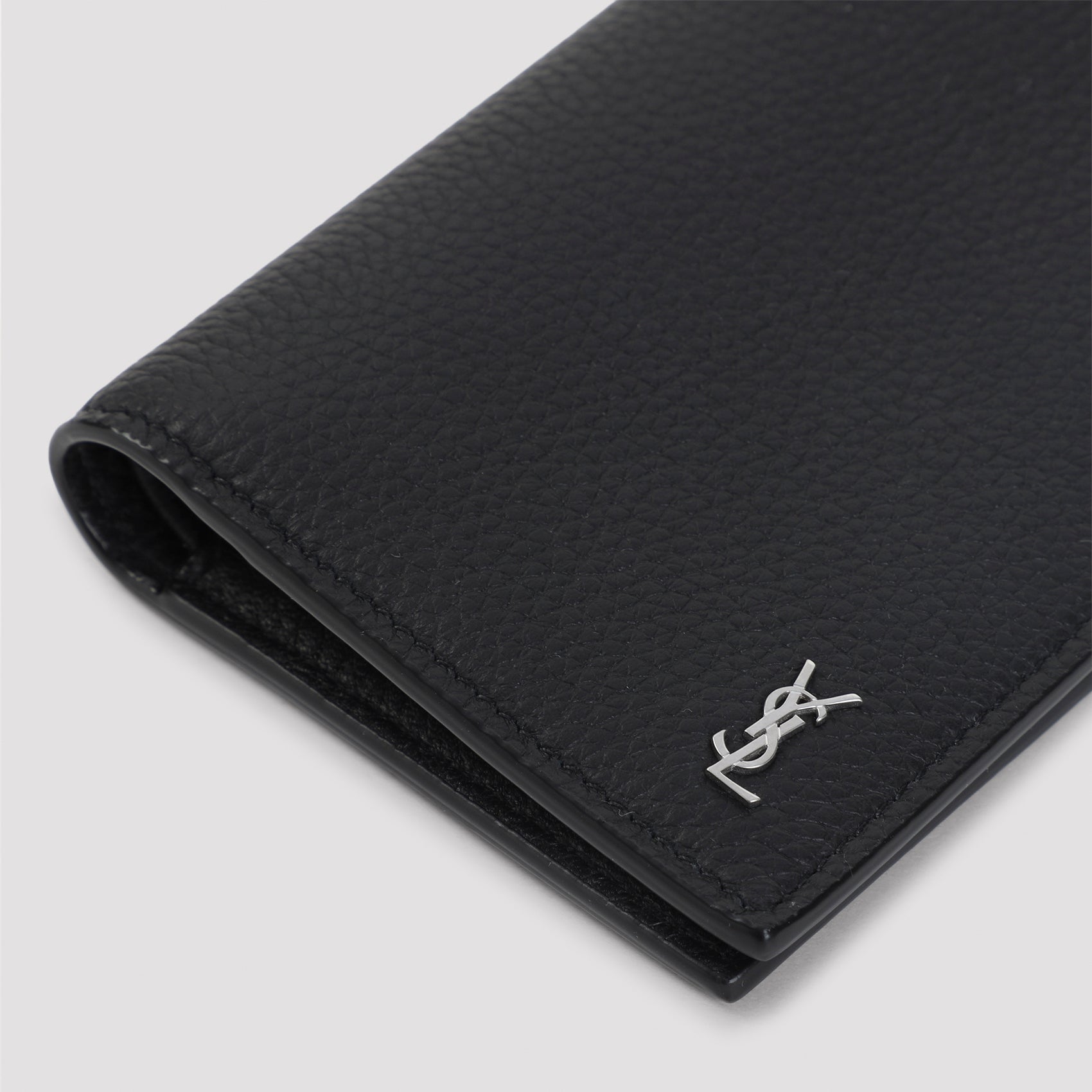 Saint Laurent Wallet(generic) - Black | 9ea8ae021ea611bcd31b15e9a3d4f96326538171