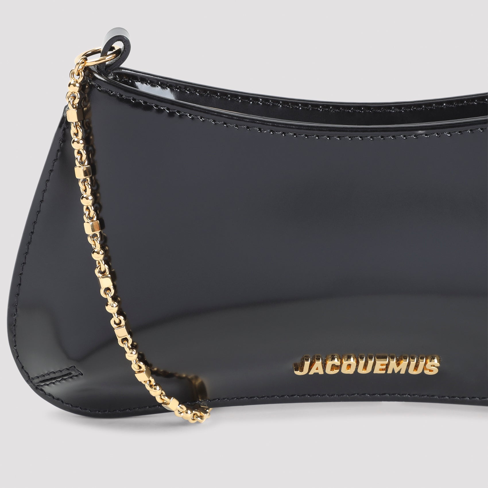 Jacquemus Shoulder Bags - Black | 03fb9c1f95805bbb22e677c02c7cdd991f3cfcc6