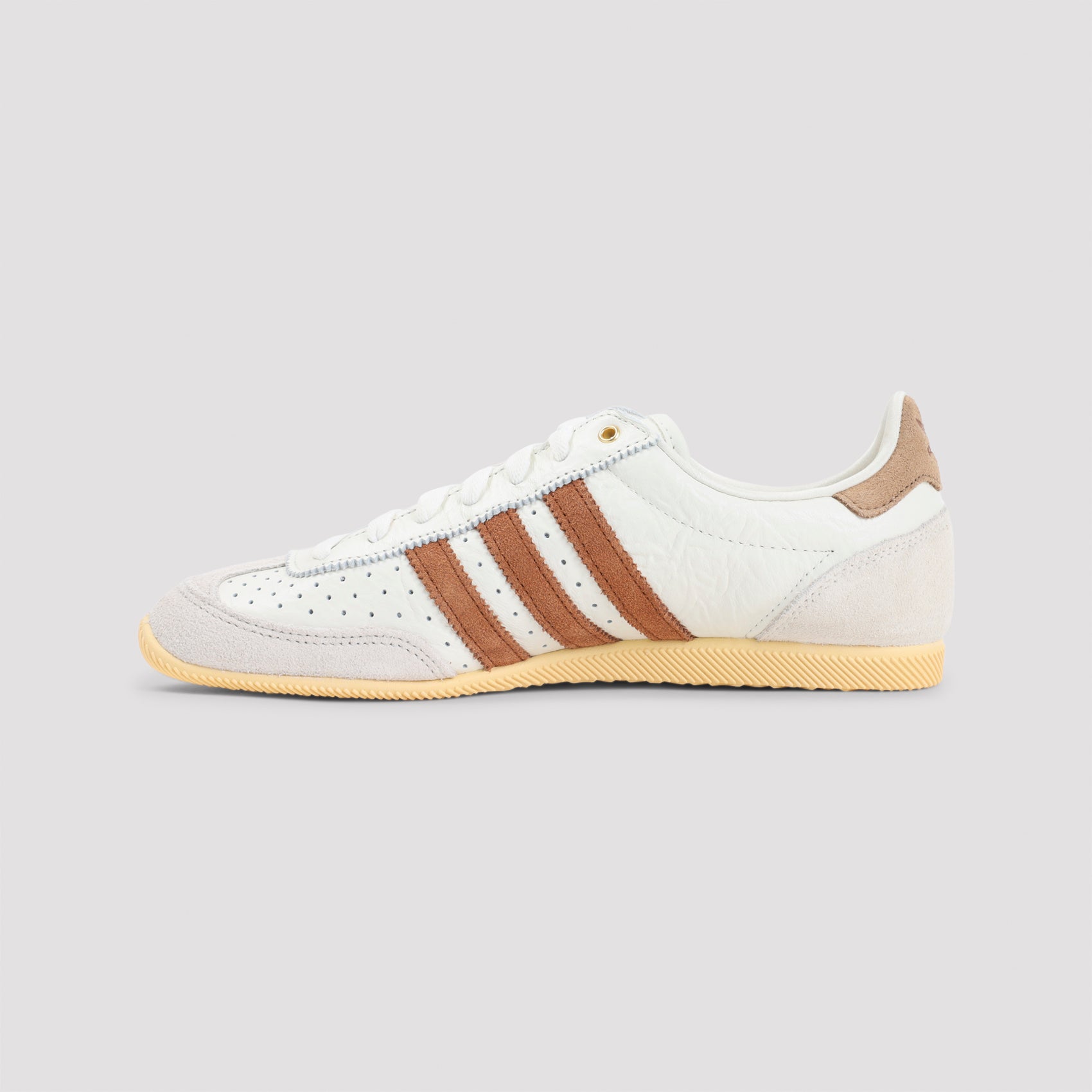Adidas Sneakers - White | 6c84ff1b32f9f7fd01d5e5af96079ae51bab990e