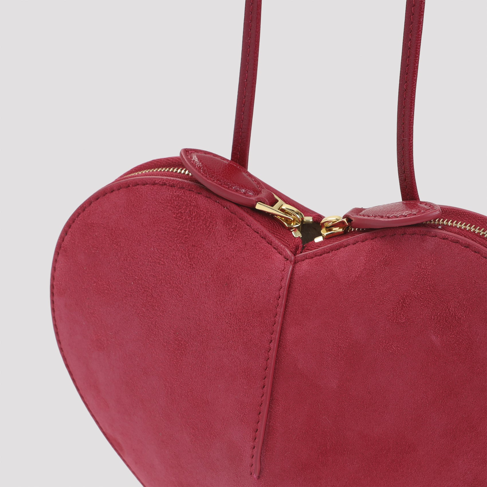 AlaÏA Shoulder Bags - Red | fceb2948b85b095ab09154d7b207f20d355e6d28