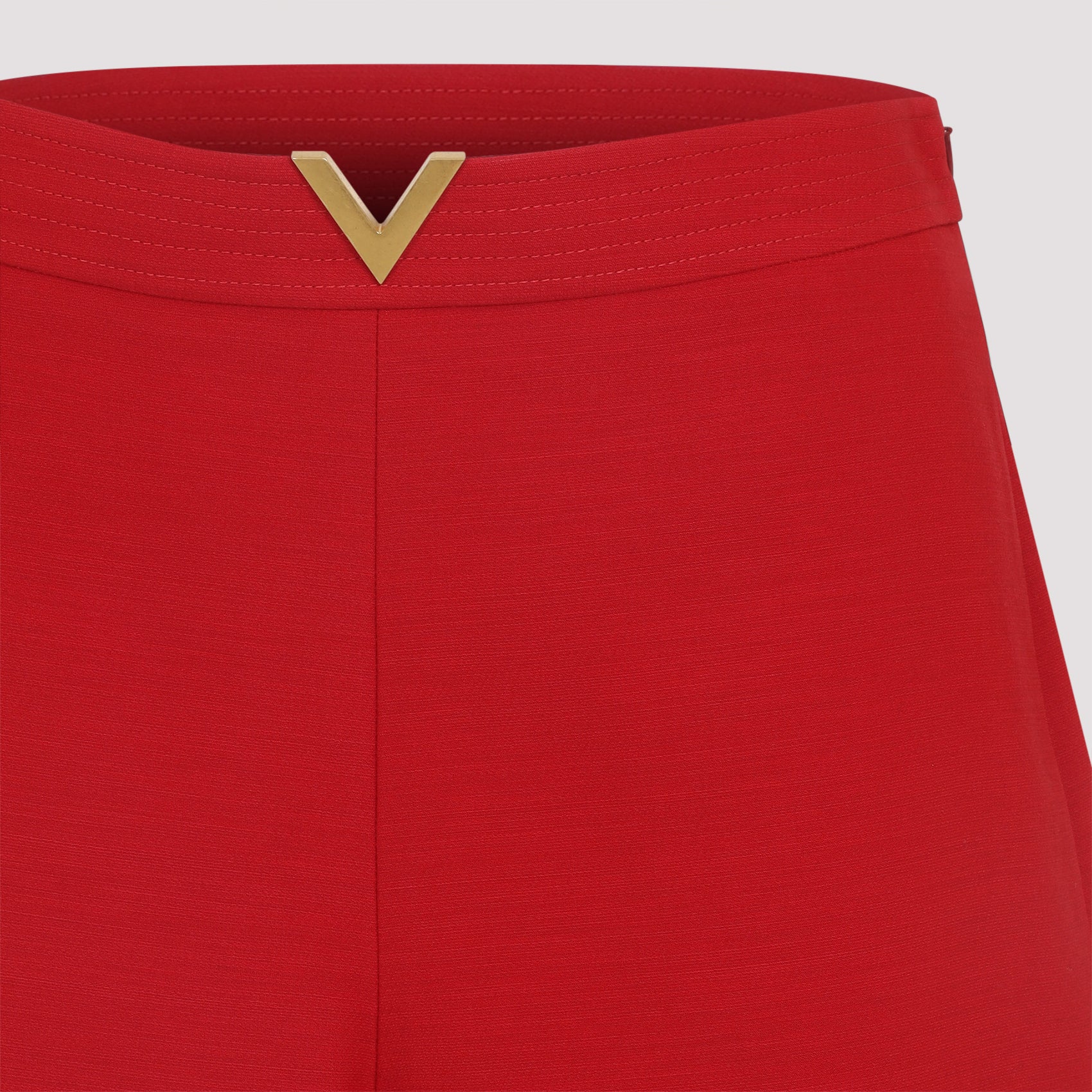 Valentino Bermuda - Red | fa6e095548ddfcfe6897aed001169ab580c775ff