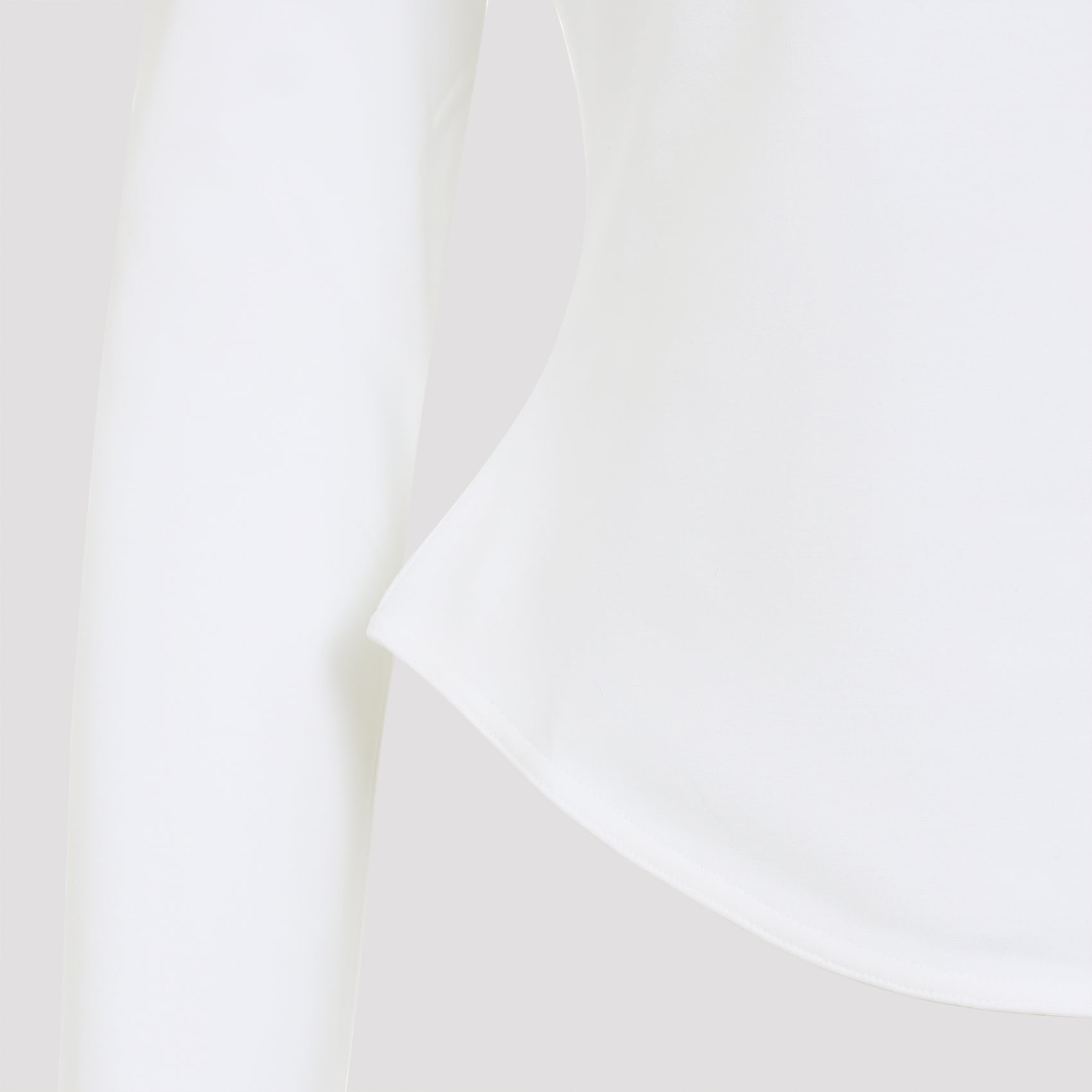 AlaÏA T-shirts - White | 0fa2fa55e6de37234e085a5d7353836b3b1f051a