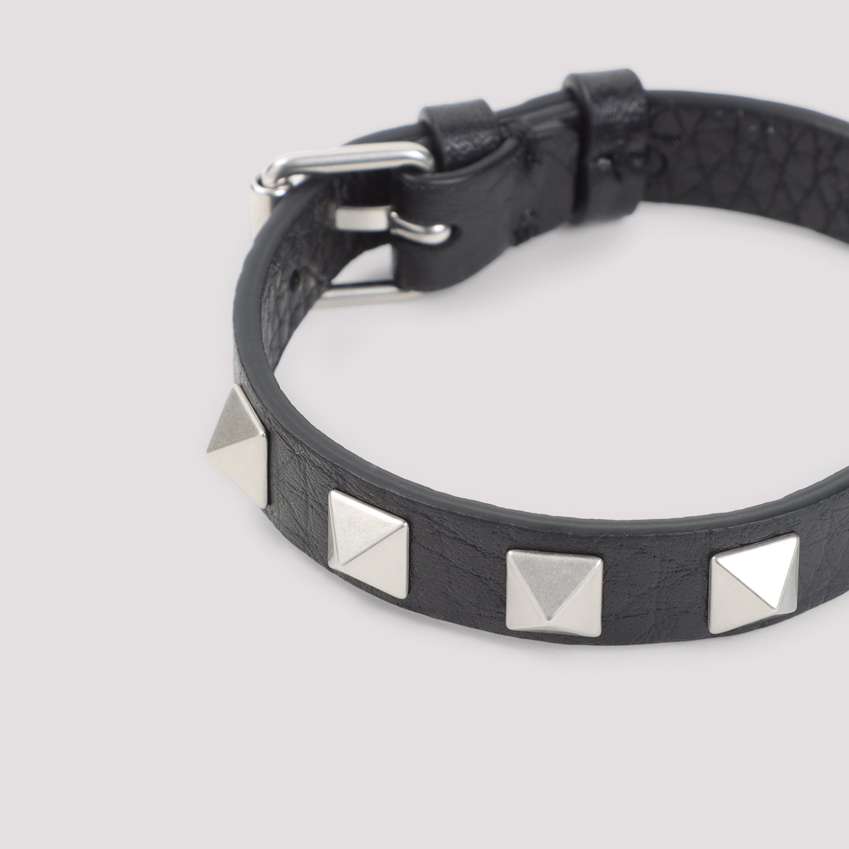 Valentino Garavani Leather Bracelet - MEN ACCESSORIES - Valentino Garavani - T.Luxy