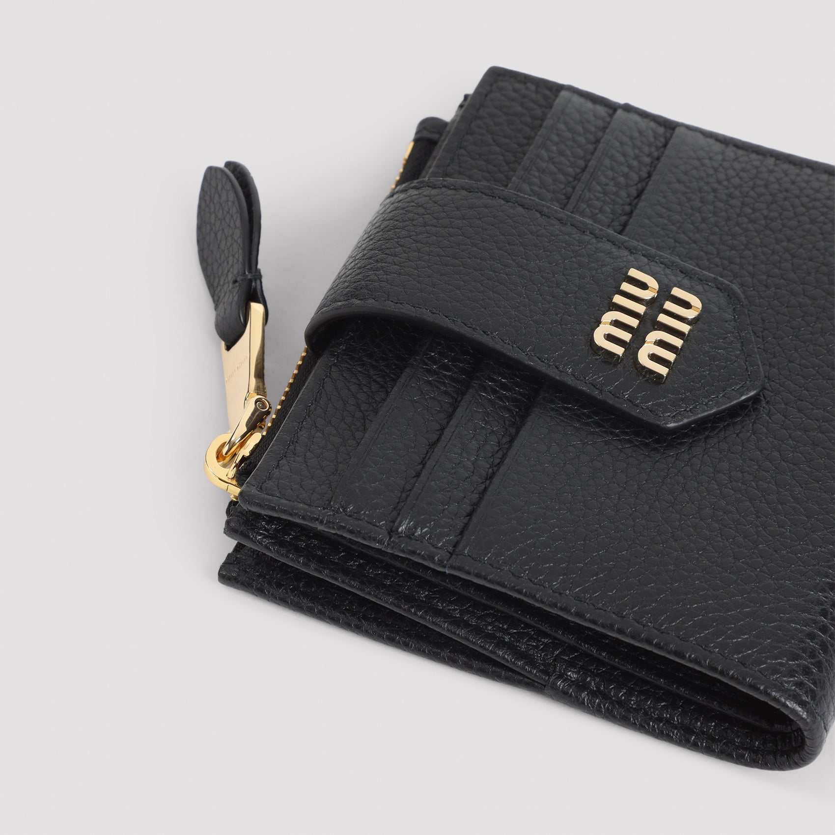 Miu Miu Wallet(generic) - Black | 7c2b81cadc32a156d396ef01384f460cd9768d0e