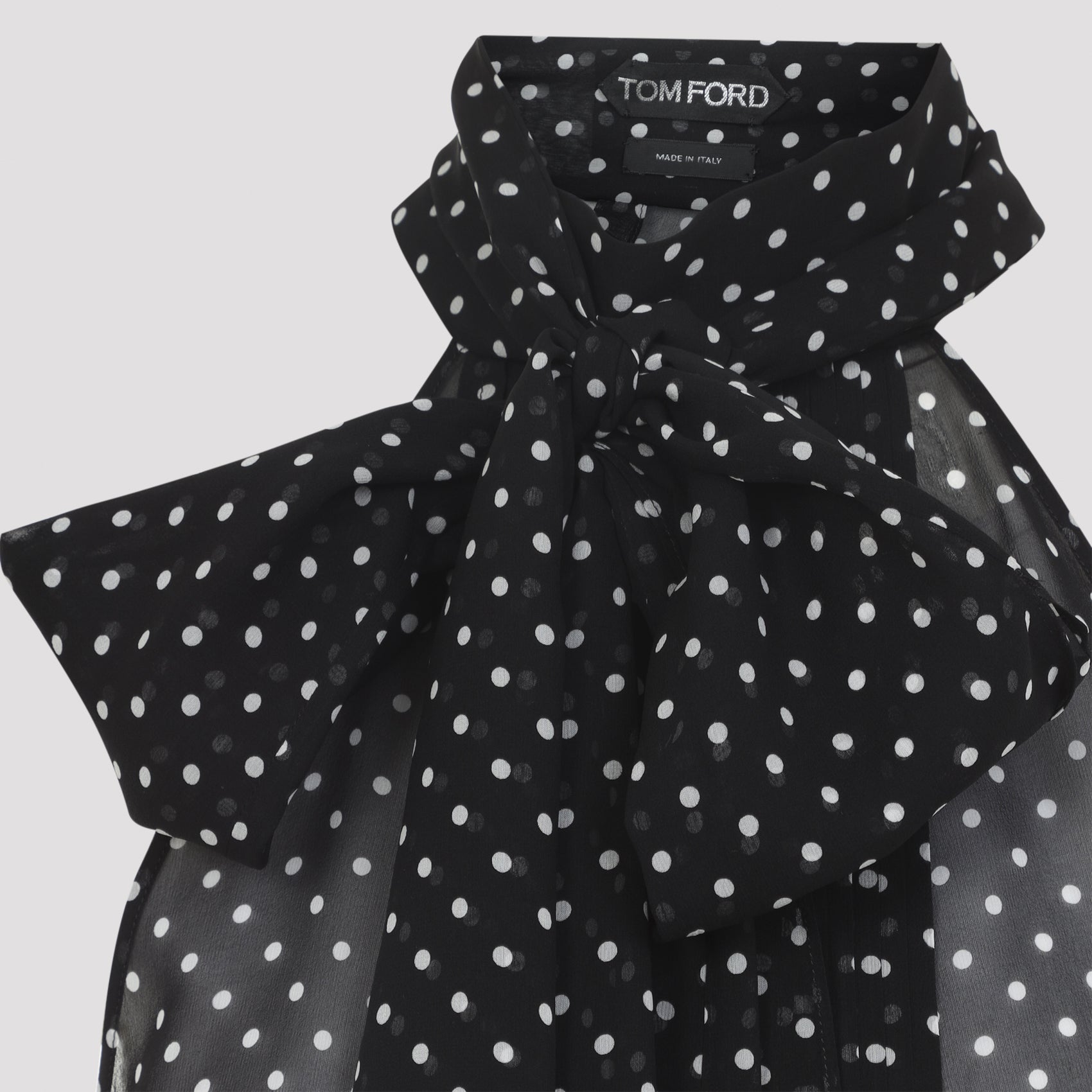 Tom Ford Tops - Black | 942001c3a24c817fccf58a9e9d15da8eb31b74e1