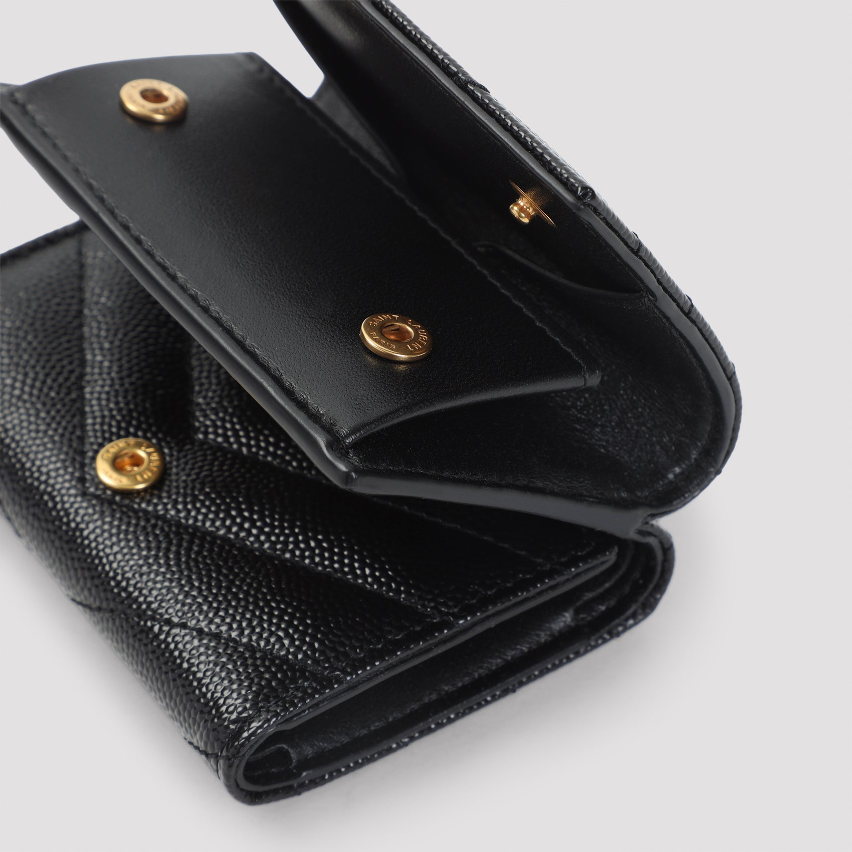 Saint Laurent Wallet(generic) - Black | c7ac95204a0b1df700fe9b917f35e9ac293b7e91