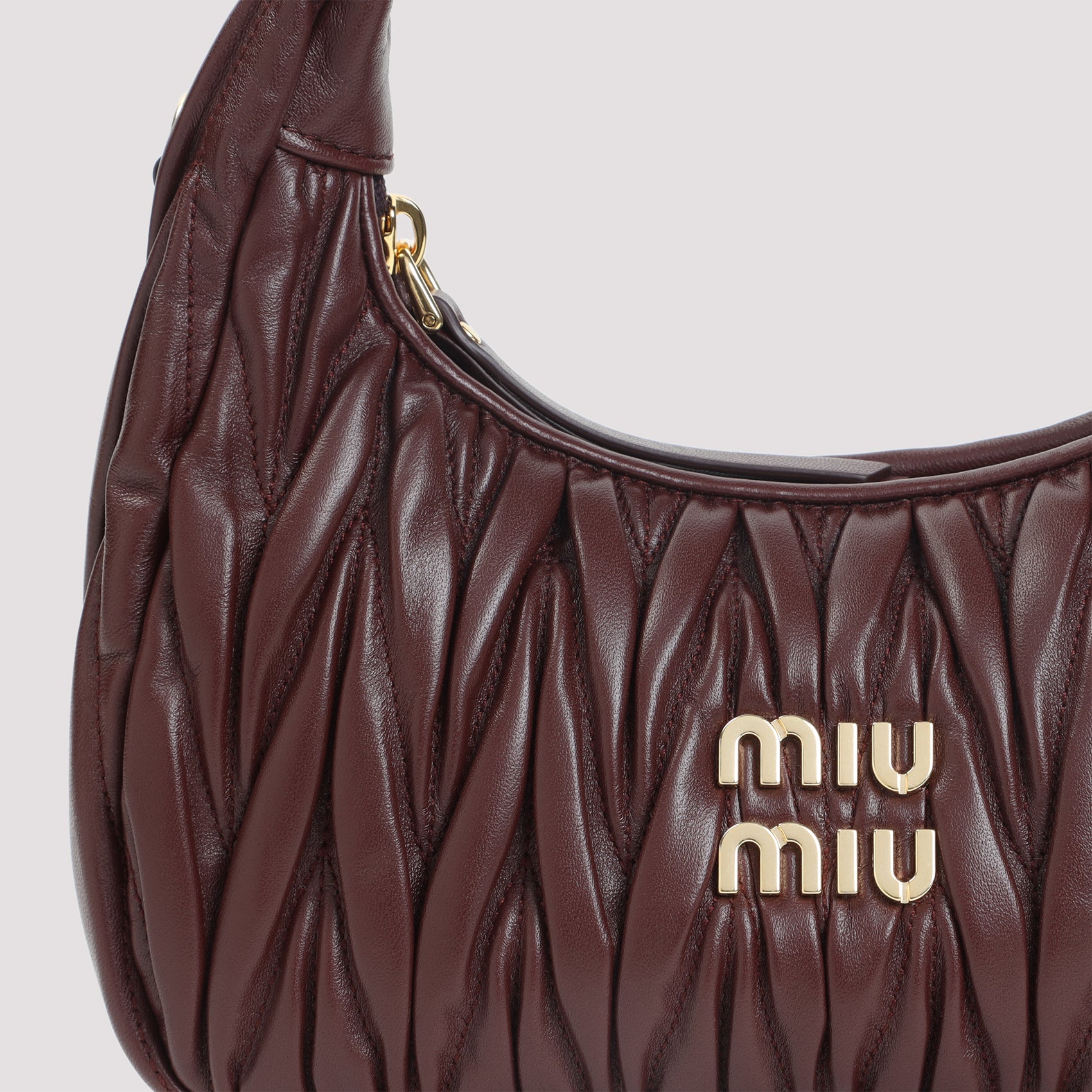 Miu Miu Handbag - Red | 945d2af811c3a95b9120ca38d342ea043171728a