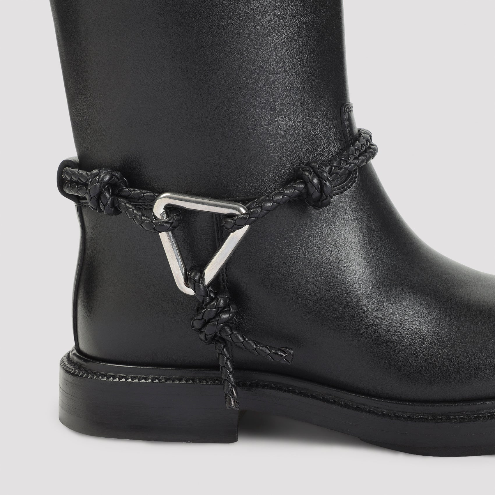 Bottega Veneta Boots - Black | 6364b9a32bad9e558a81ed9f3b9eaab1040fb212