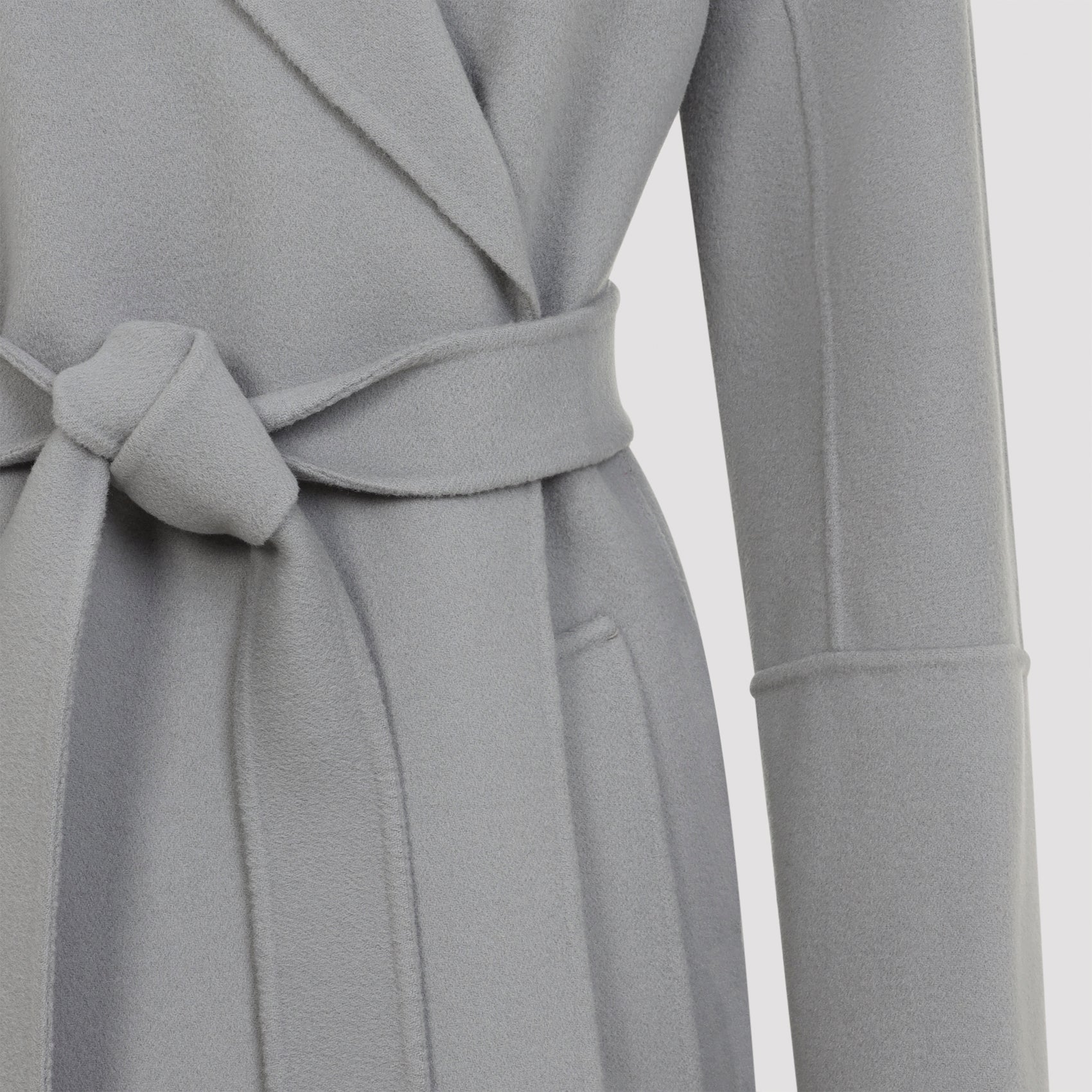Max Mara`S Double breasted & peacoat - Blue | 29adb0e3738242de50d770bdf6901ee4ce095fd2