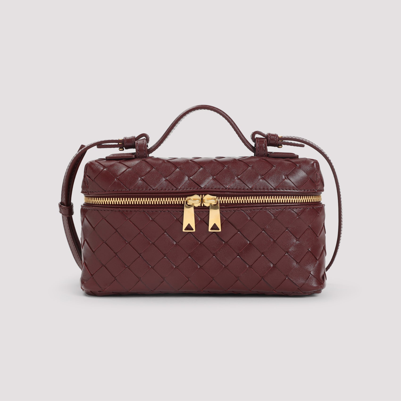 Bottega Veneta Clutches - Red | f3521c41332bd0585d3669750b52c8ed7f7dd303