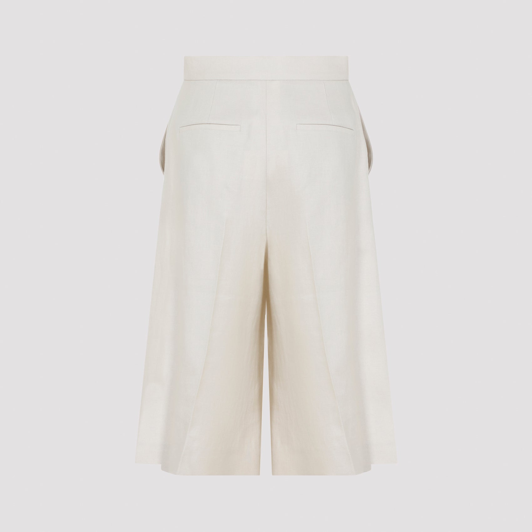 Max Mara Shorts - Nude & Neutrals | 790b0d152c91799526f84fd040d014665745f85e