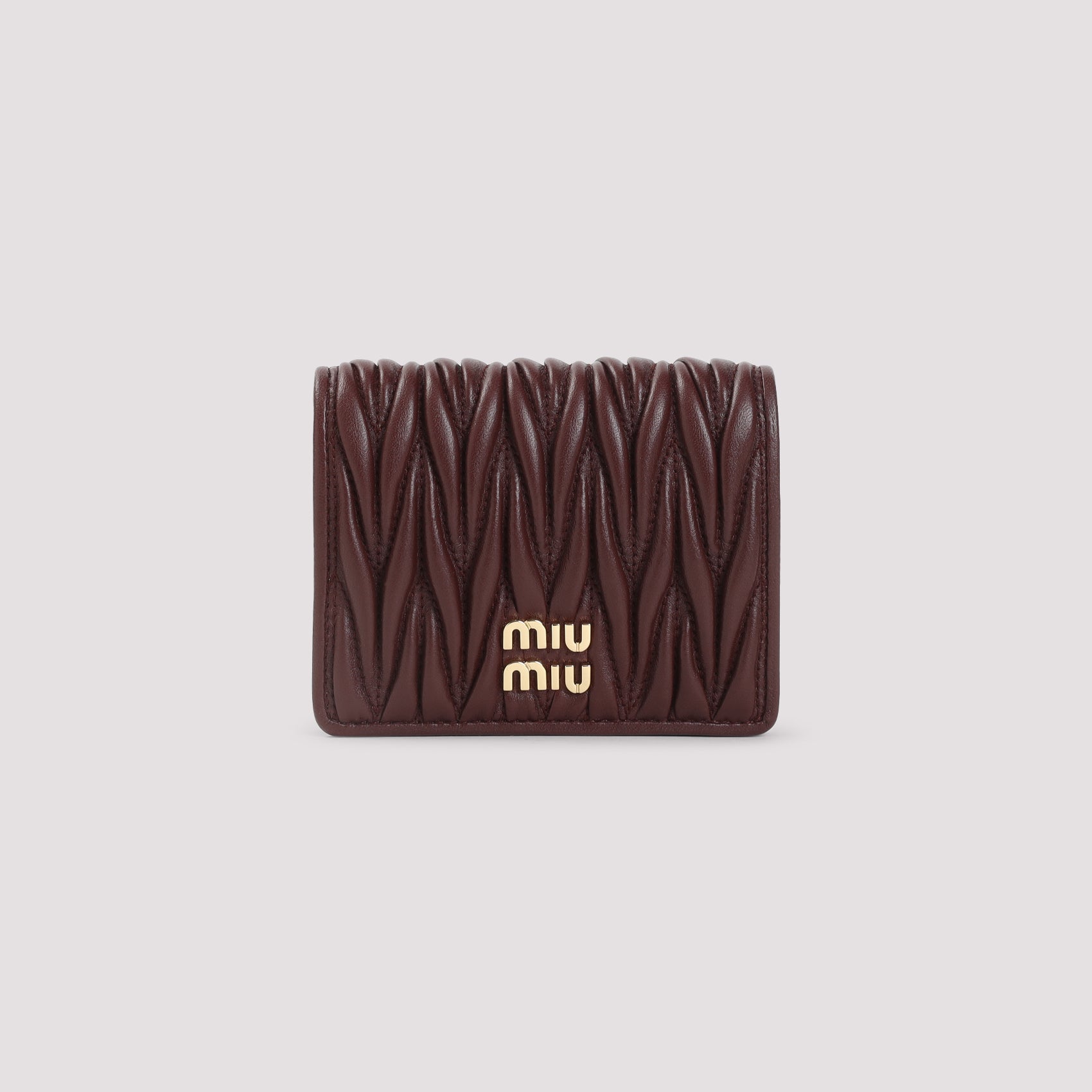 Miu Miu Wallet(generic) - Red | a6cd4fafe4c8913e88482cd43d8d7f504c7abea6
