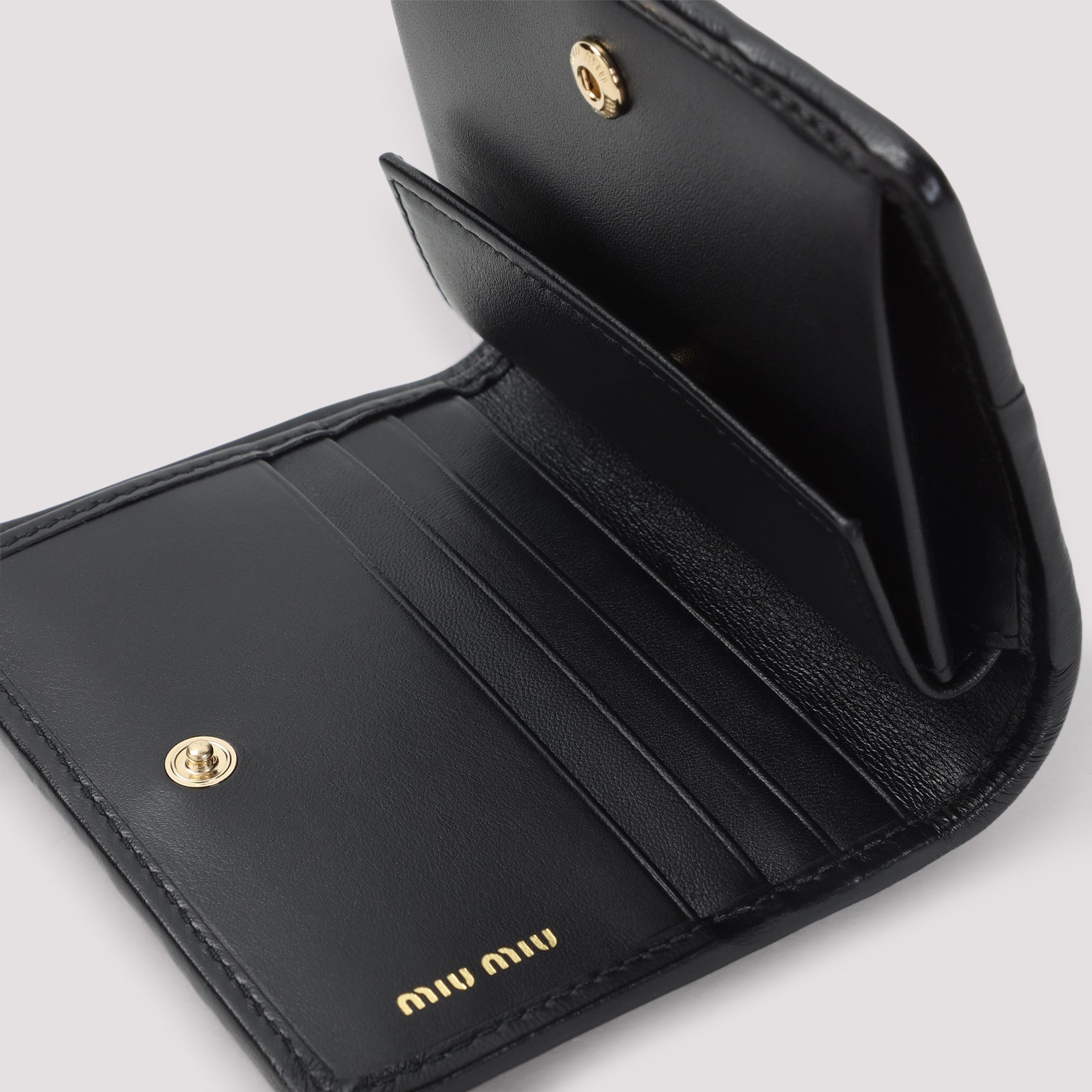 Miu Miu Wallet(generic) - Black | 91cbbdcdfa3eada033103be06a56d600b75f834c