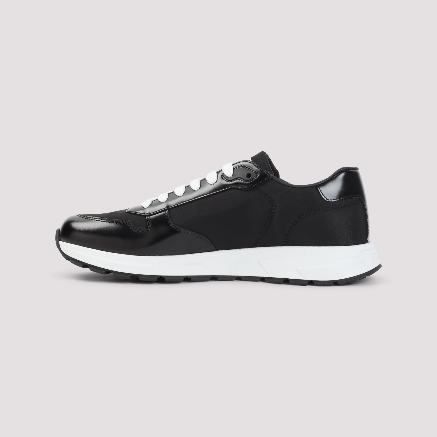 Prada Sneakers - Black | 3dcfb6be2c966c3c82a5914854a620ba44ee4d9f