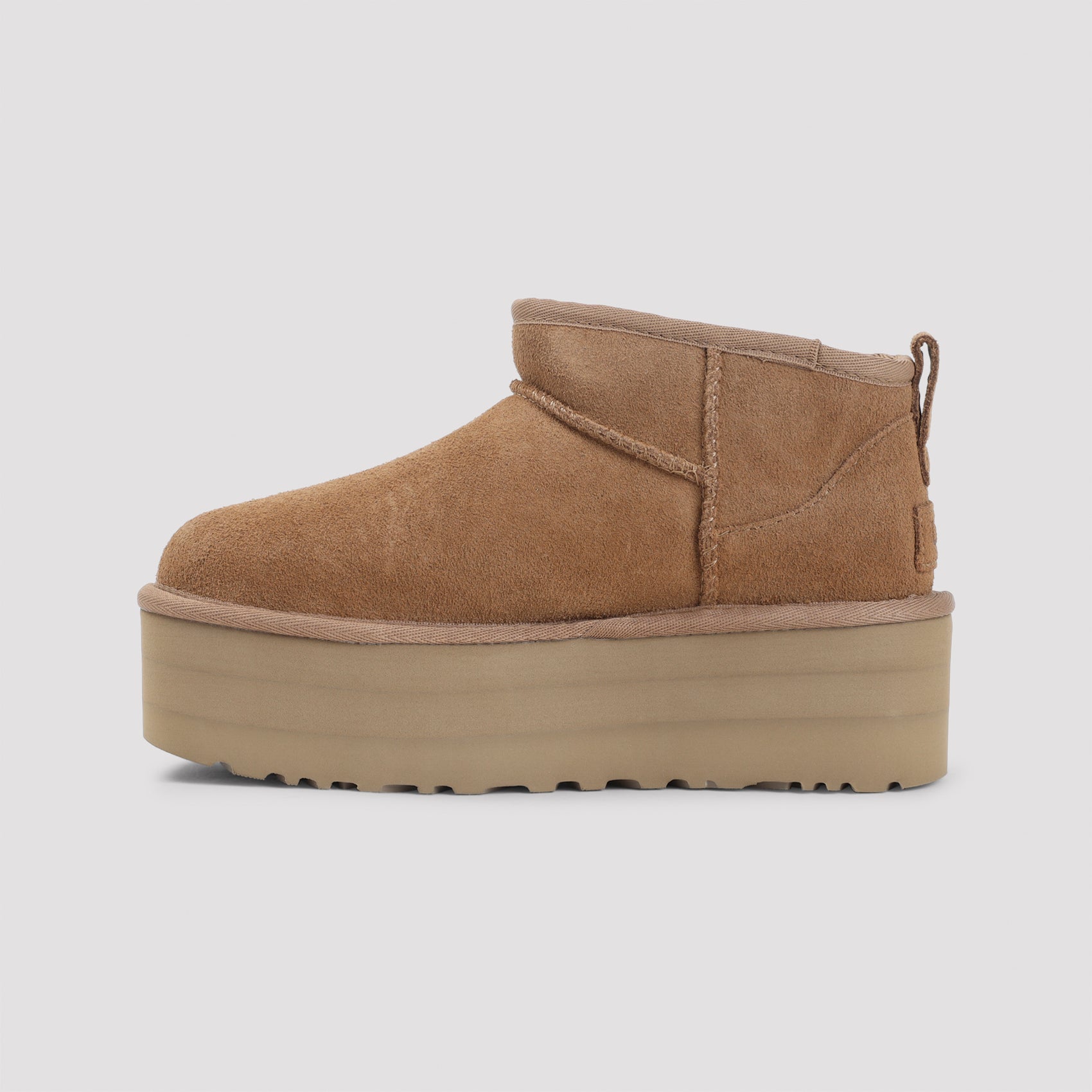 Ugg Boots - Brown | d54edfd8ae2d51cfab83abcacaad8d1b50d28590