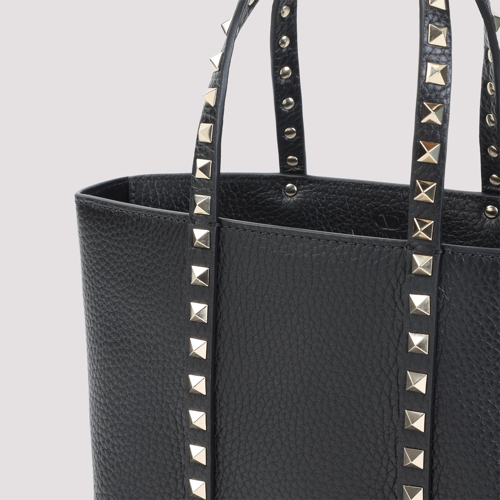 Valentino Garavani Calf Leather Shoulder Bag - WOMEN BAGS - Valentino Garavani - T.Luxy