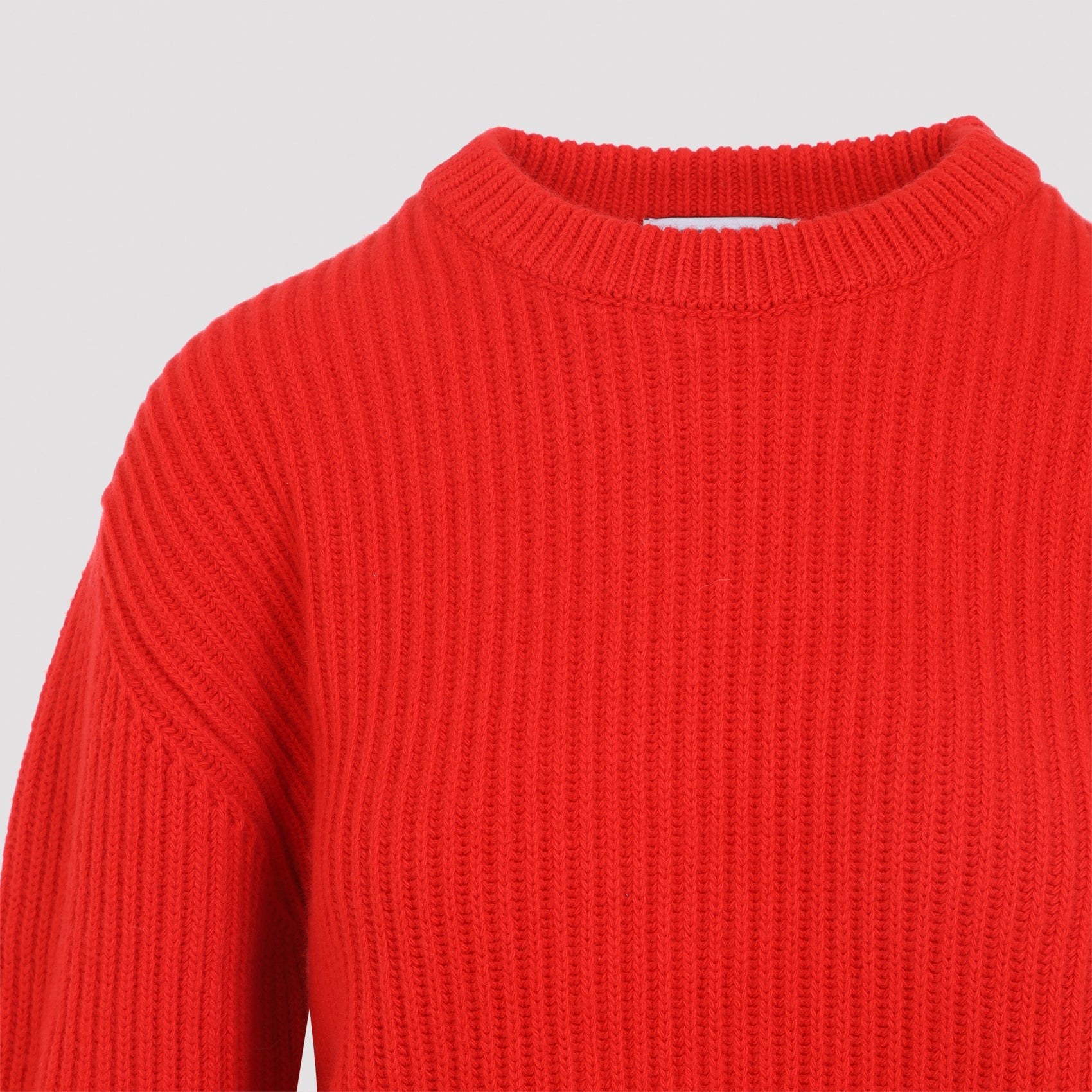 Jil Sander Pullover - Red | 230f4e8ee24c8f3ffa7c328213523e3f4416a480