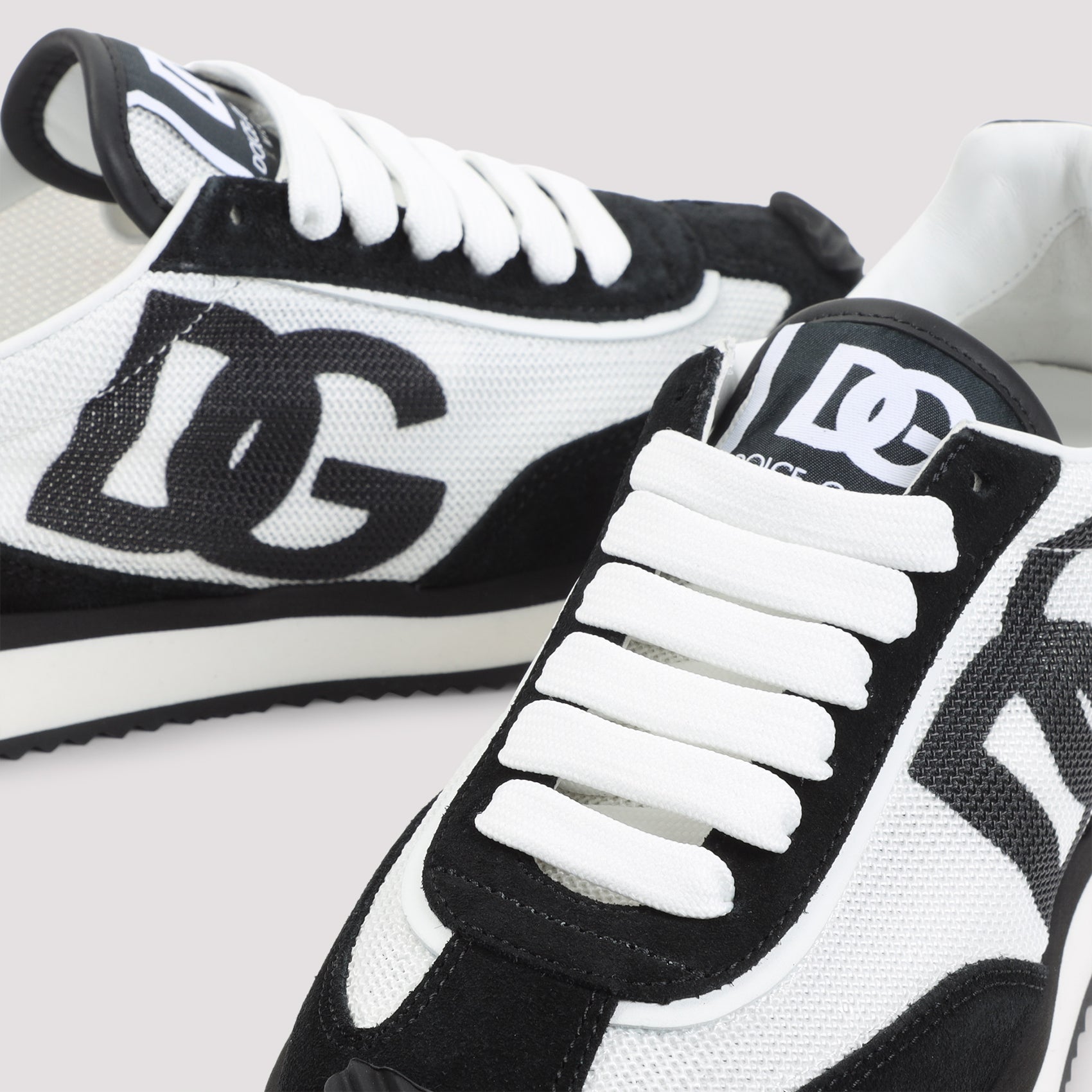 Dolce & Gabbana Sneakers - White | 997ef57b40e036c4459810f2a11e6276886a6e43