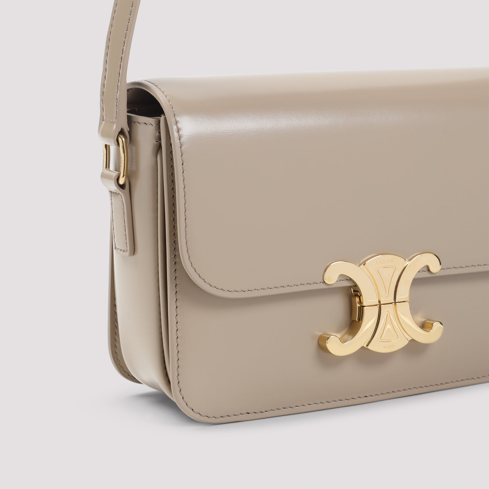 Celine Shoulder Bags - Nude & Neutrals | 76c32fb74e2ed590ddac1b049e809fbc3ccc3075