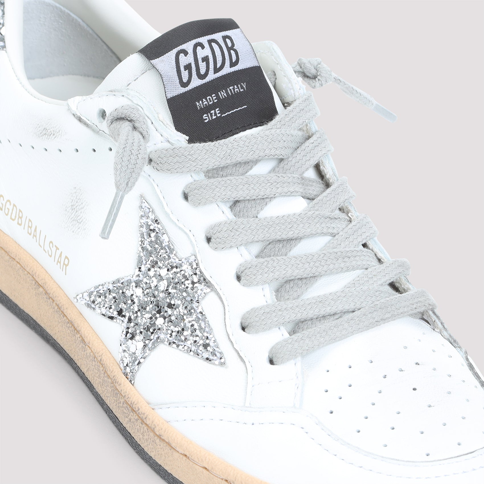 Golden Goose Sneakers - White | 3b40f23d7a5bafe0960bf1619e944a878d102957