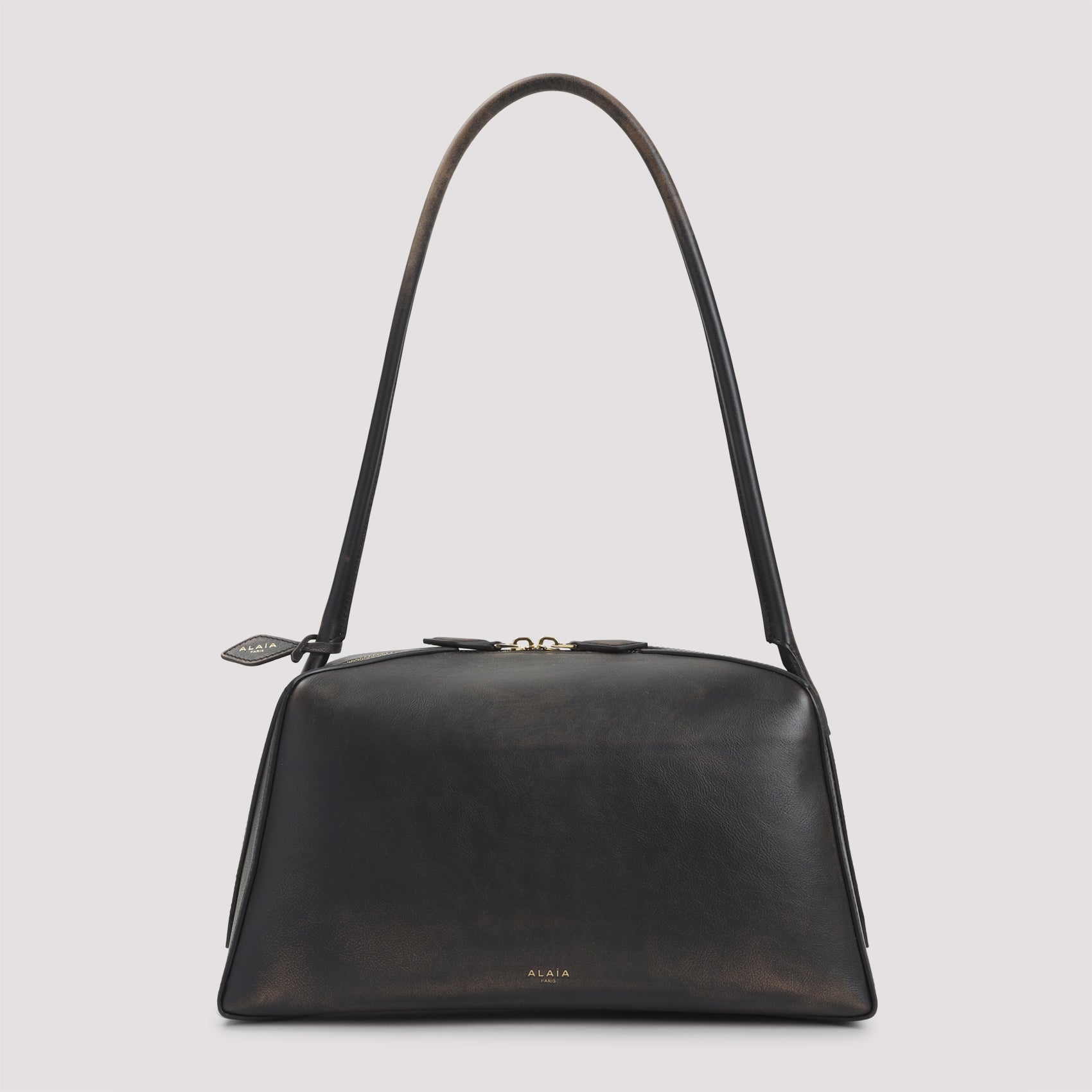 AlaÏA Shoulder Bags - Nude & Neutrals | 13c3ea2e66a9f0a3dcf277dbf51b7d4647c2aea0