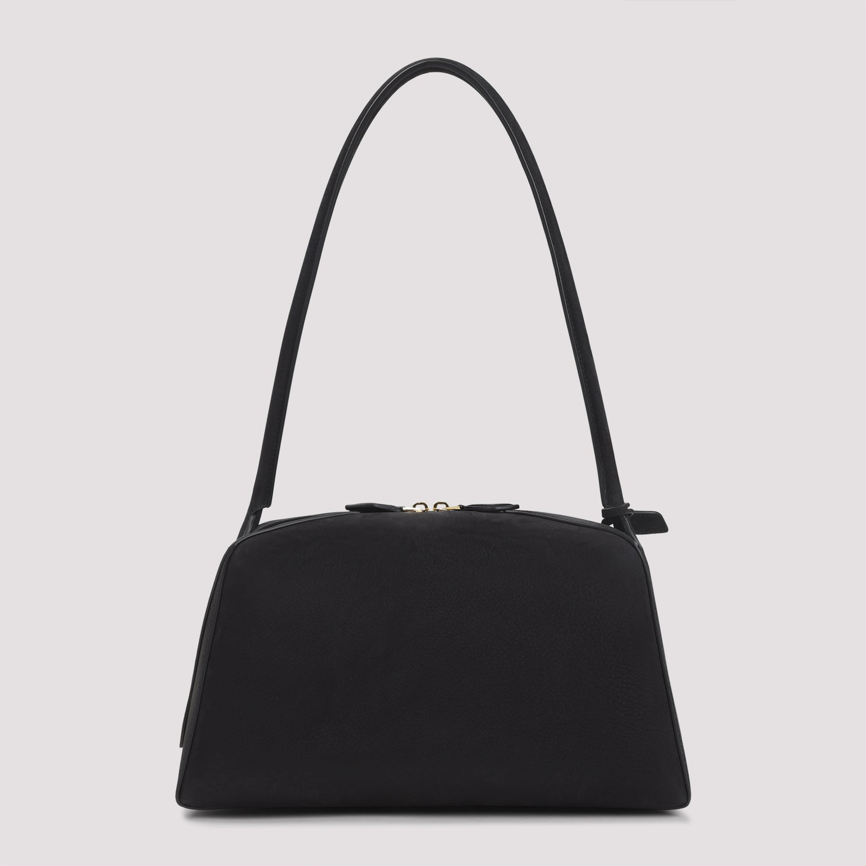 AlaÏA Shoulder Bags - Black | 8d4ebbb0d2fc3243f73e4f4296aea330dc37e46d