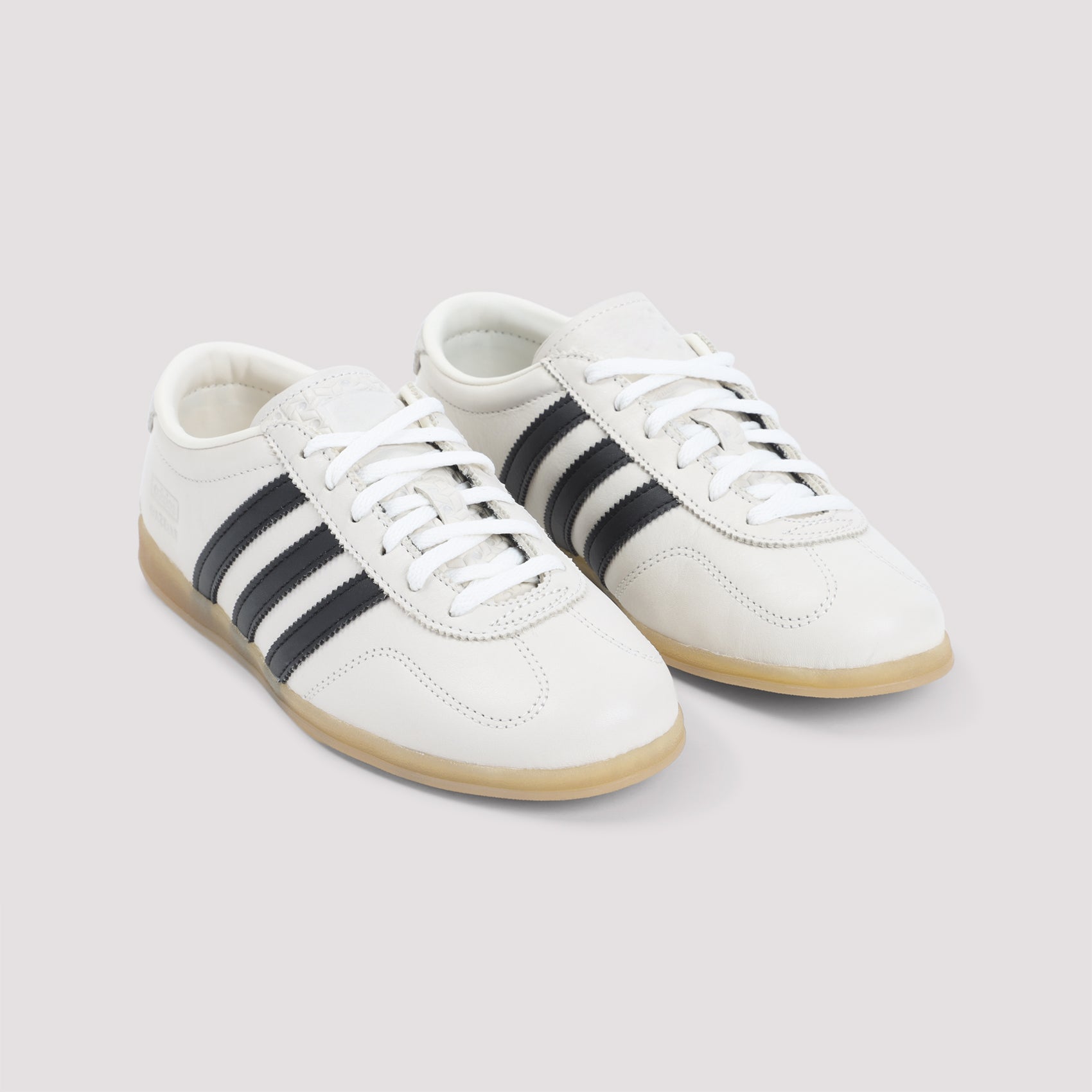 Adidas Sneakers - Nude & Neutrals | efa59c160e470c0ba2a448feef1311d78f3dcaaf