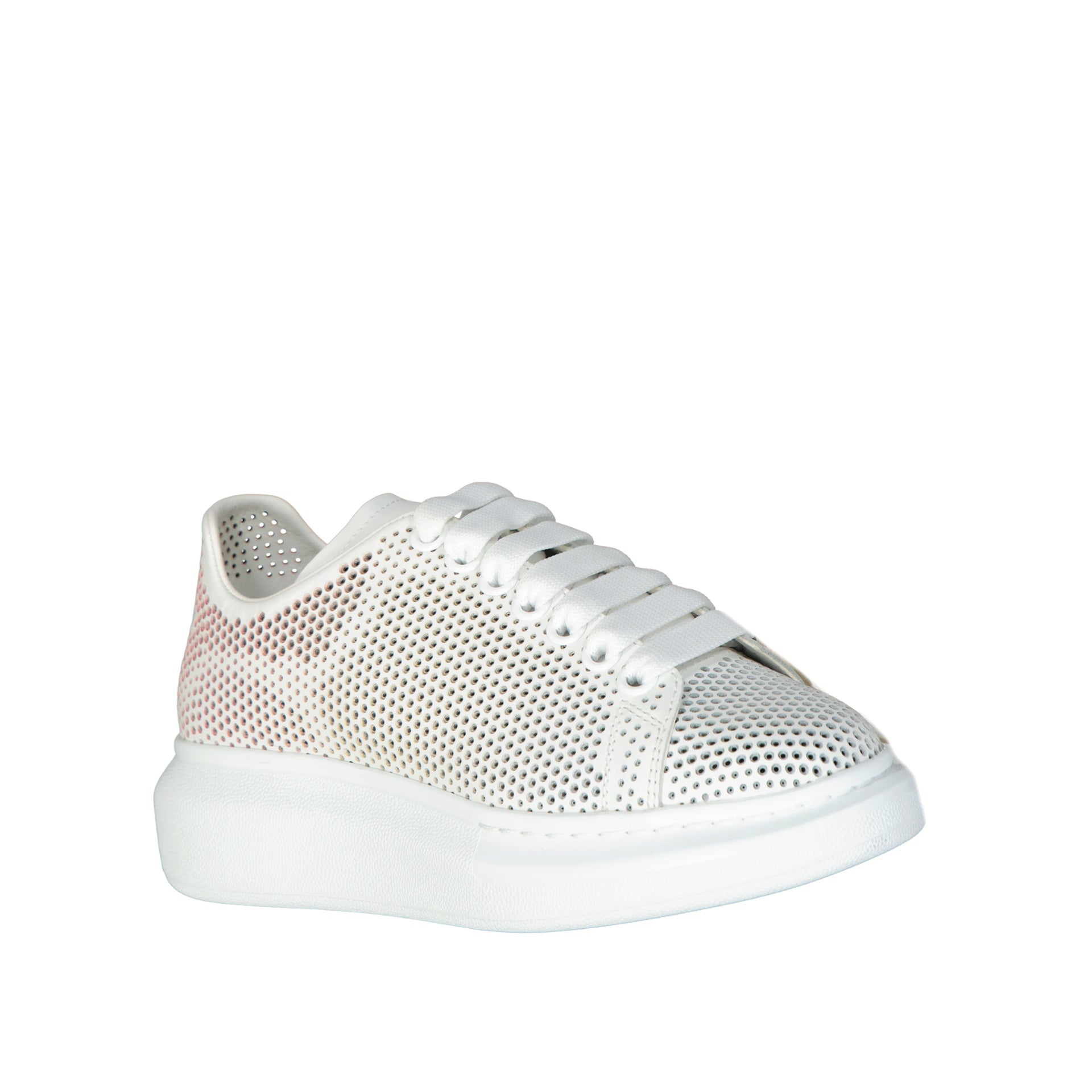 Sneakers oversize con cut-out a pois di Alexander McQueen