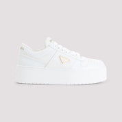 Prada Sneakers - White | d933fafb2ae3d21daf4bfcafa1e38d2295a0c7a4