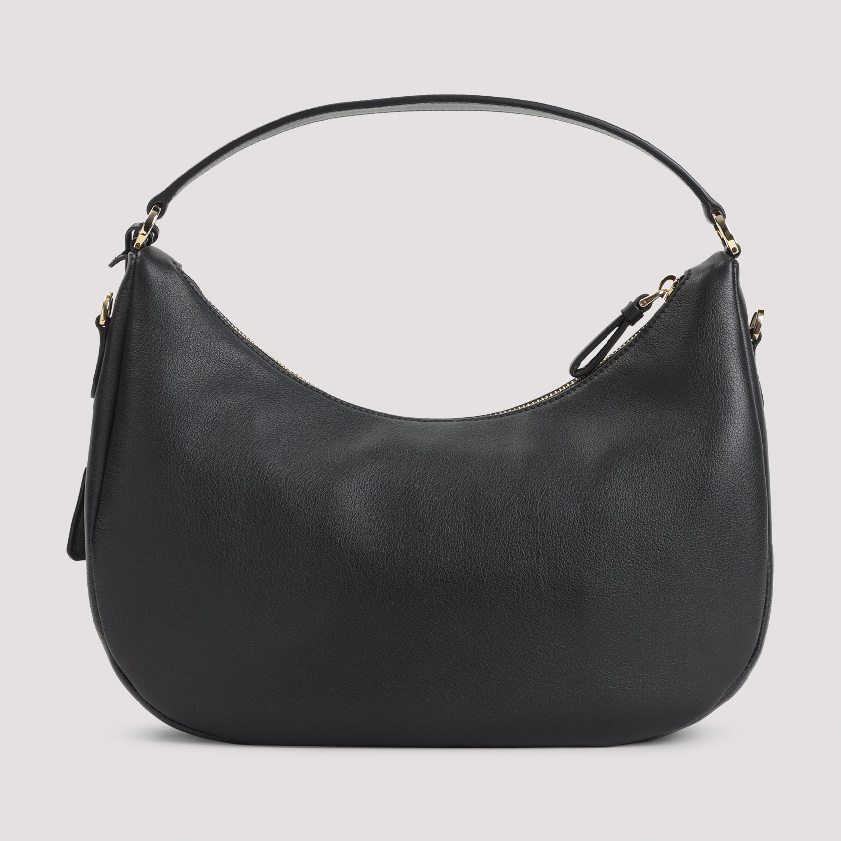 Prada Handbag - Black | 8524e8ee0e8978aea1f9de4b1cdb9dad6ef40636