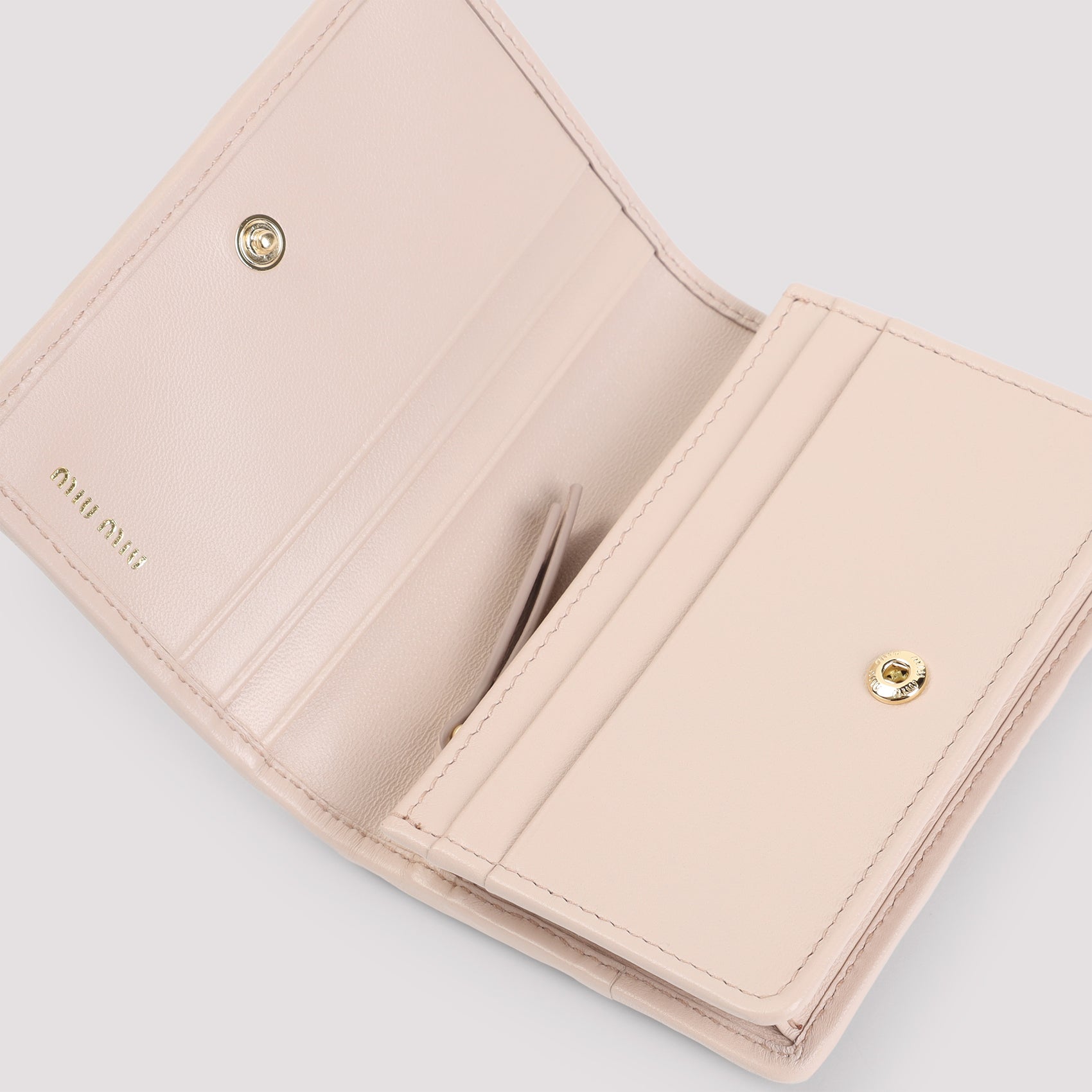 Miu Miu Wallet(generic) - Nude & Neutrals | 6faa9e86eb43881a349e3aa8472c3502c56d4596