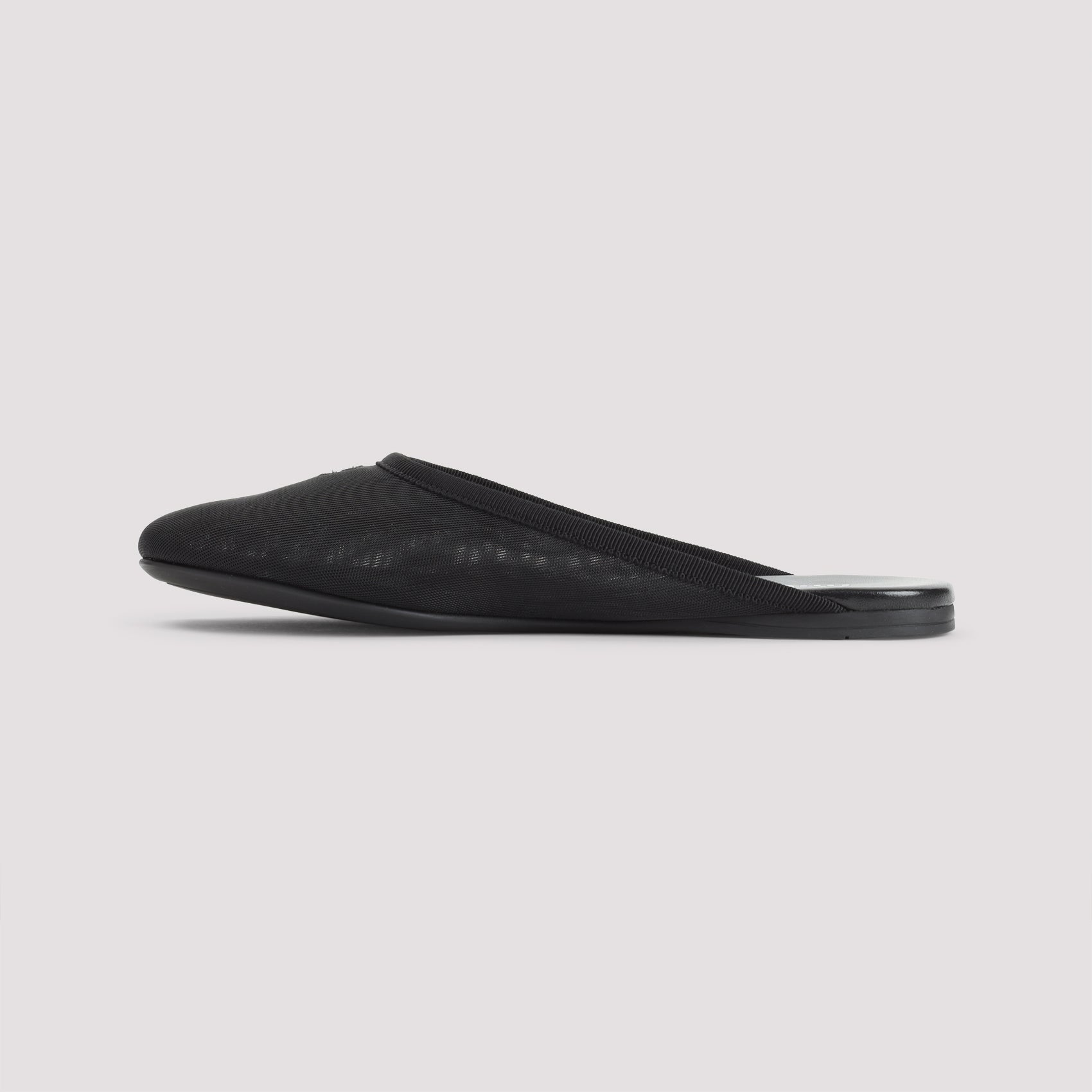 Miu Miu Sneakers - Black | a1a5d2357c8ad7dec69e4c7368440602f900bd55