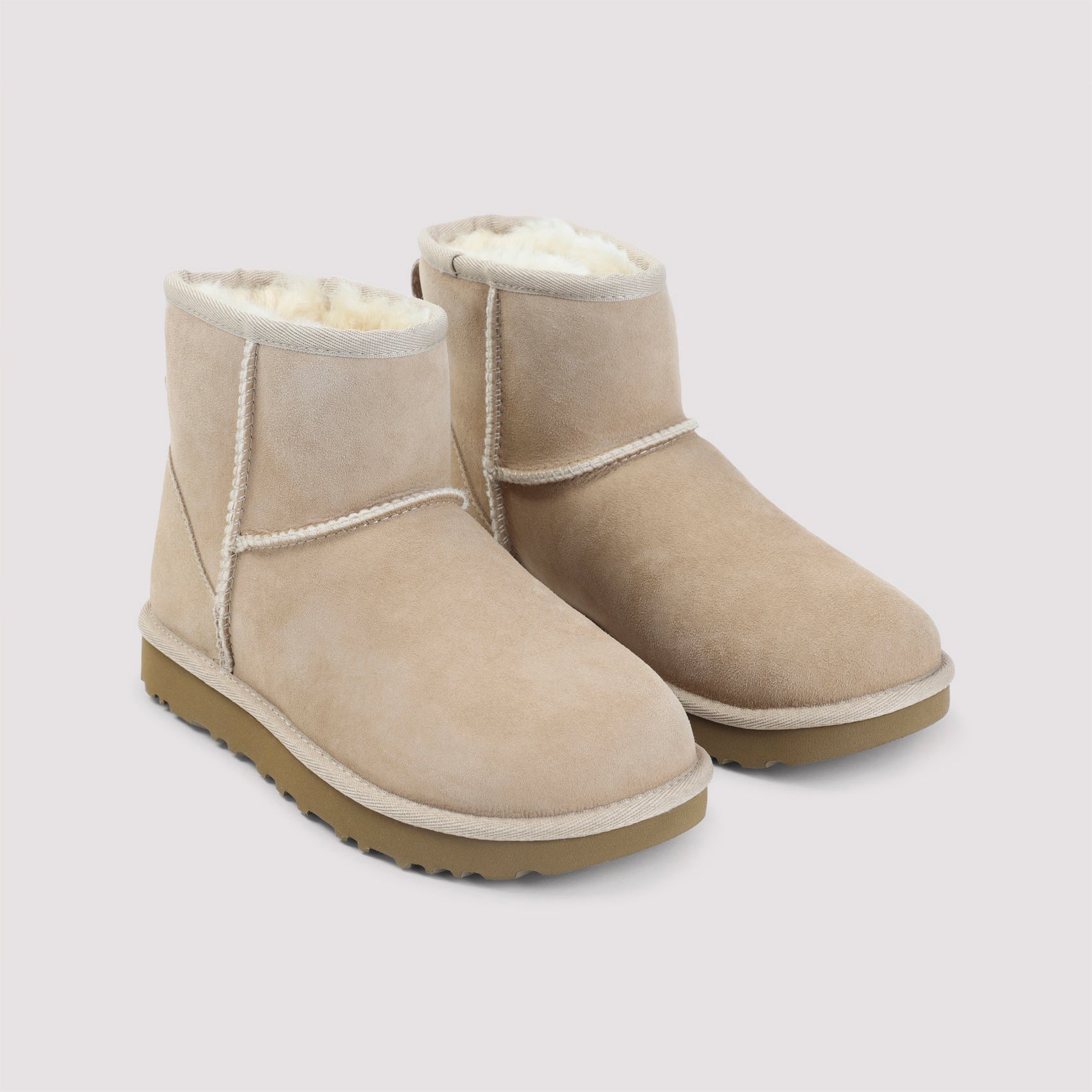 Ugg Boots - Nude & Neutrals | eec15b0d821047dae89bdbf936213ac8a3af37bd