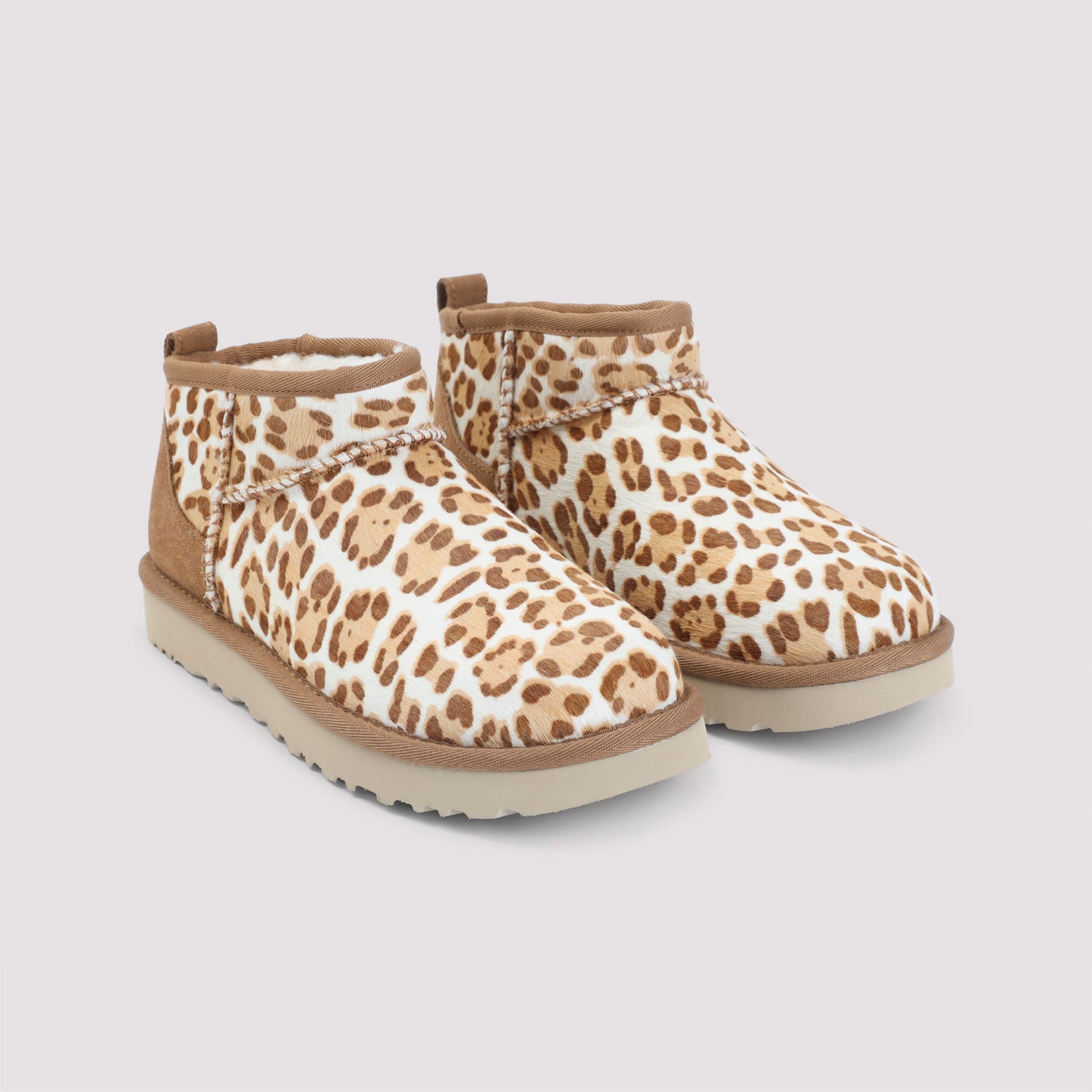 Ugg Boots - Nude & Neutrals | aaf35acf6ef112e59c88662ff6ec8dcab2a91c9f