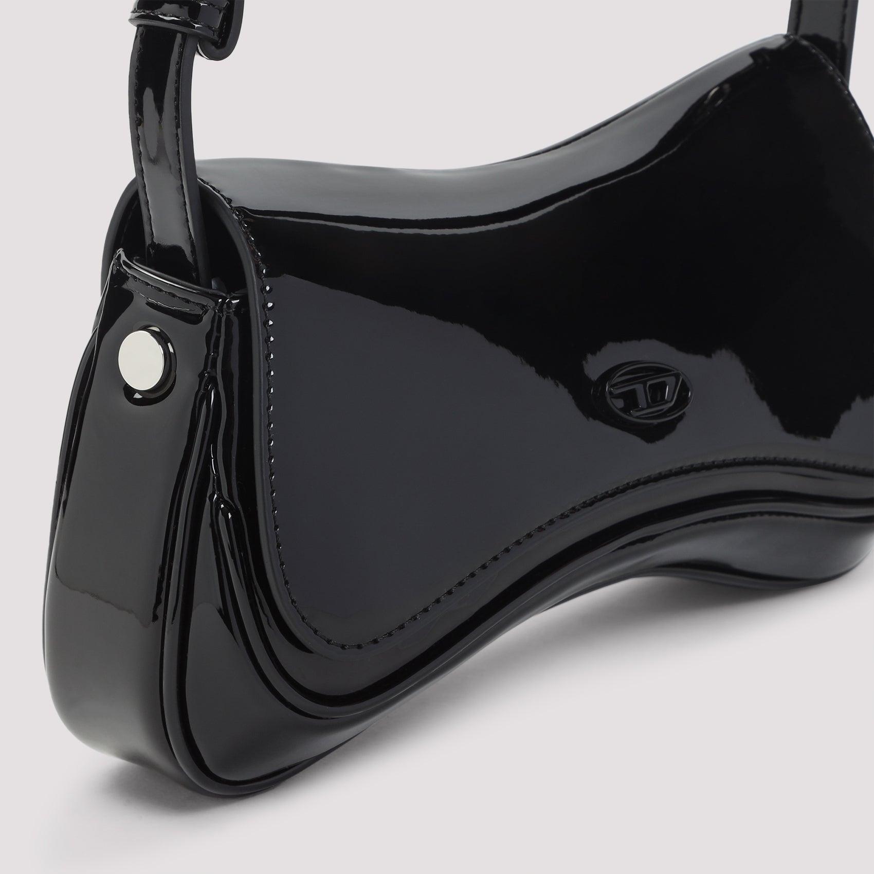 Diesel Handbag - Black | d895d6d171c0264b501fc304a8ad3060ebcf229f