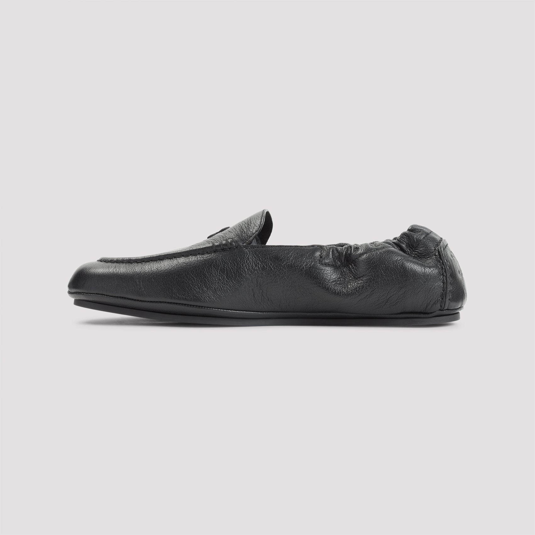 Celine Loafers - Black | 5740ff00965b4e8b0ab52b1f515375e7b7f202cb