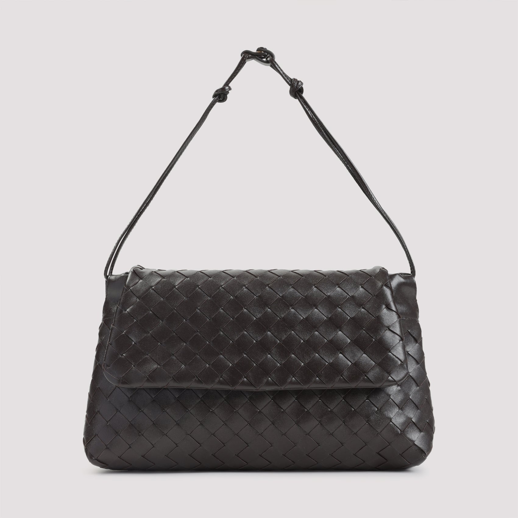 Bottega Veneta Pouch - Brown | 3f2700ca556801c3c1ddd12bf323e8c2e1fa1922