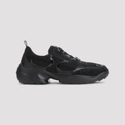 Roger Vivier Sneakers - Black | 10edb232e1e76afd083511aea6166d39287bc158