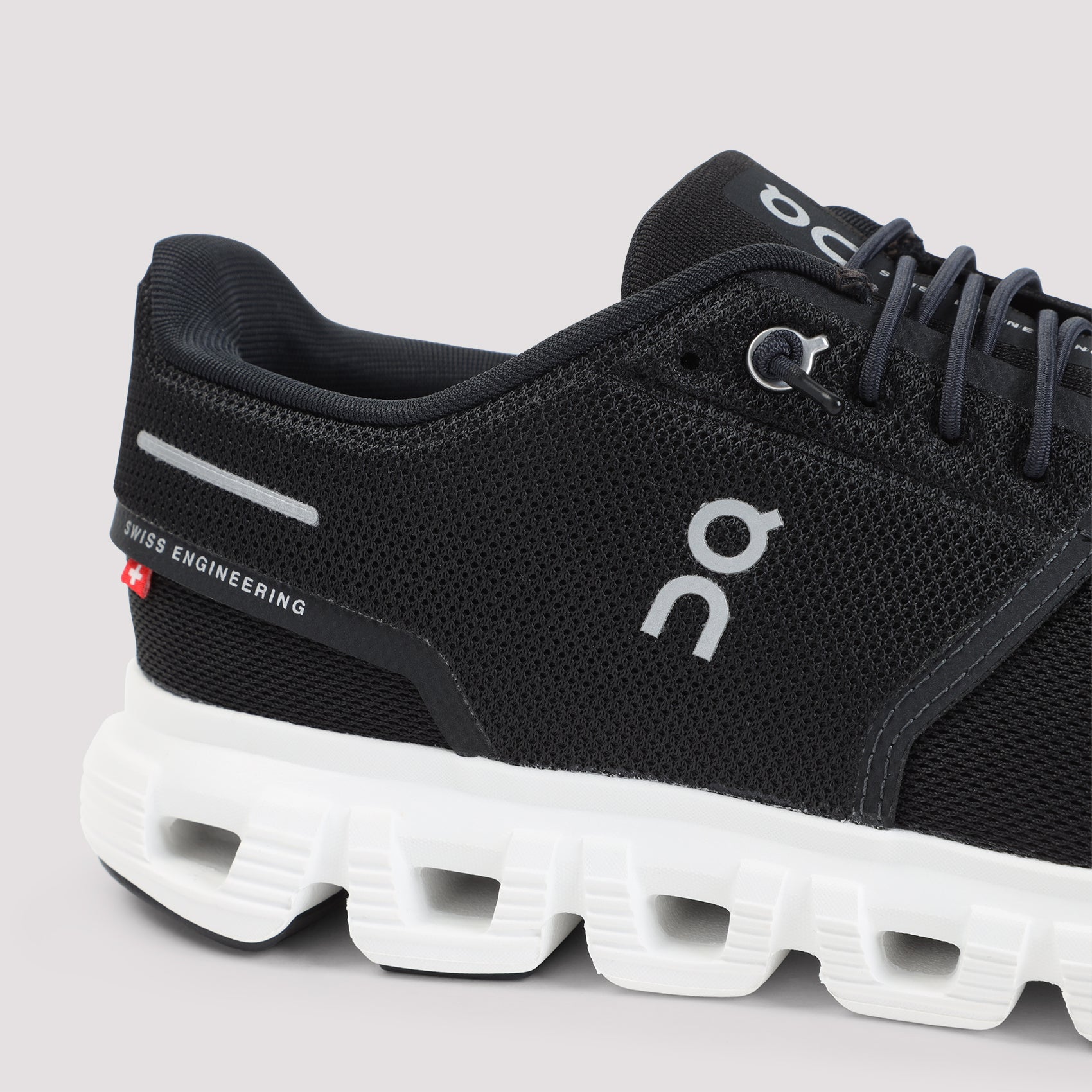 On SHOES - Black | 7f116e971fb34cfc6988e8f47bb0e832e74c0d17
