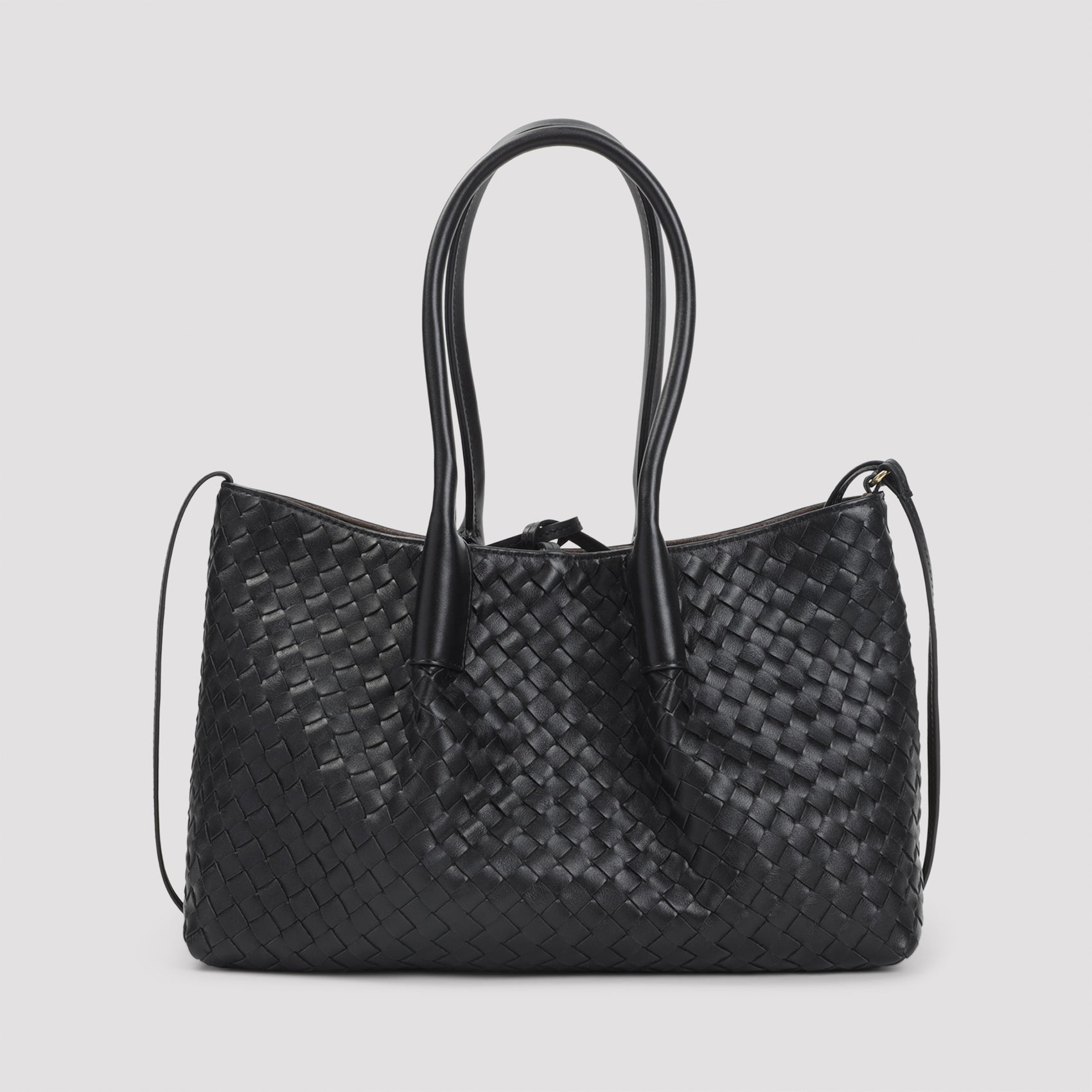 Bottega Veneta Handbag - Black | 3d8c1ca460595a98eb03d670ca5c43a5aa7cb6dc