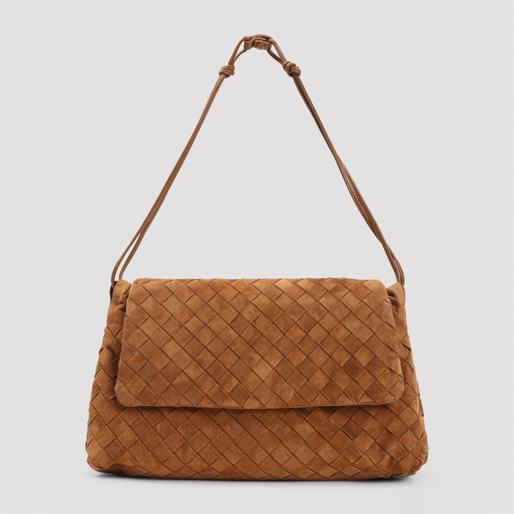 Bottega Veneta Pouch - Nude & Neutrals | 033ecd5ff857f51615e687777e94ab8cc3429aef