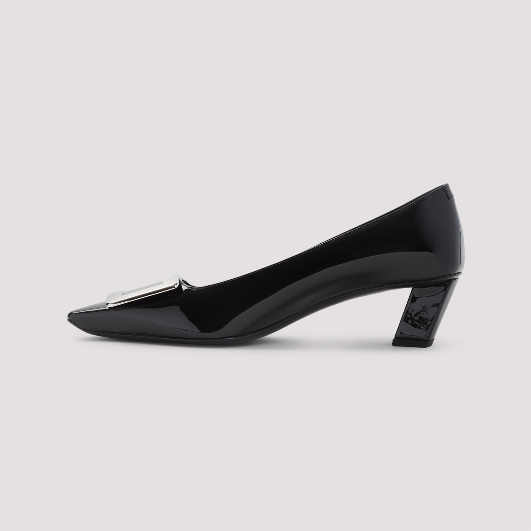 Roger Vivier Pumps - Black | 0785ecd52577c8e6d02c5876d87e57c7b0c83d44