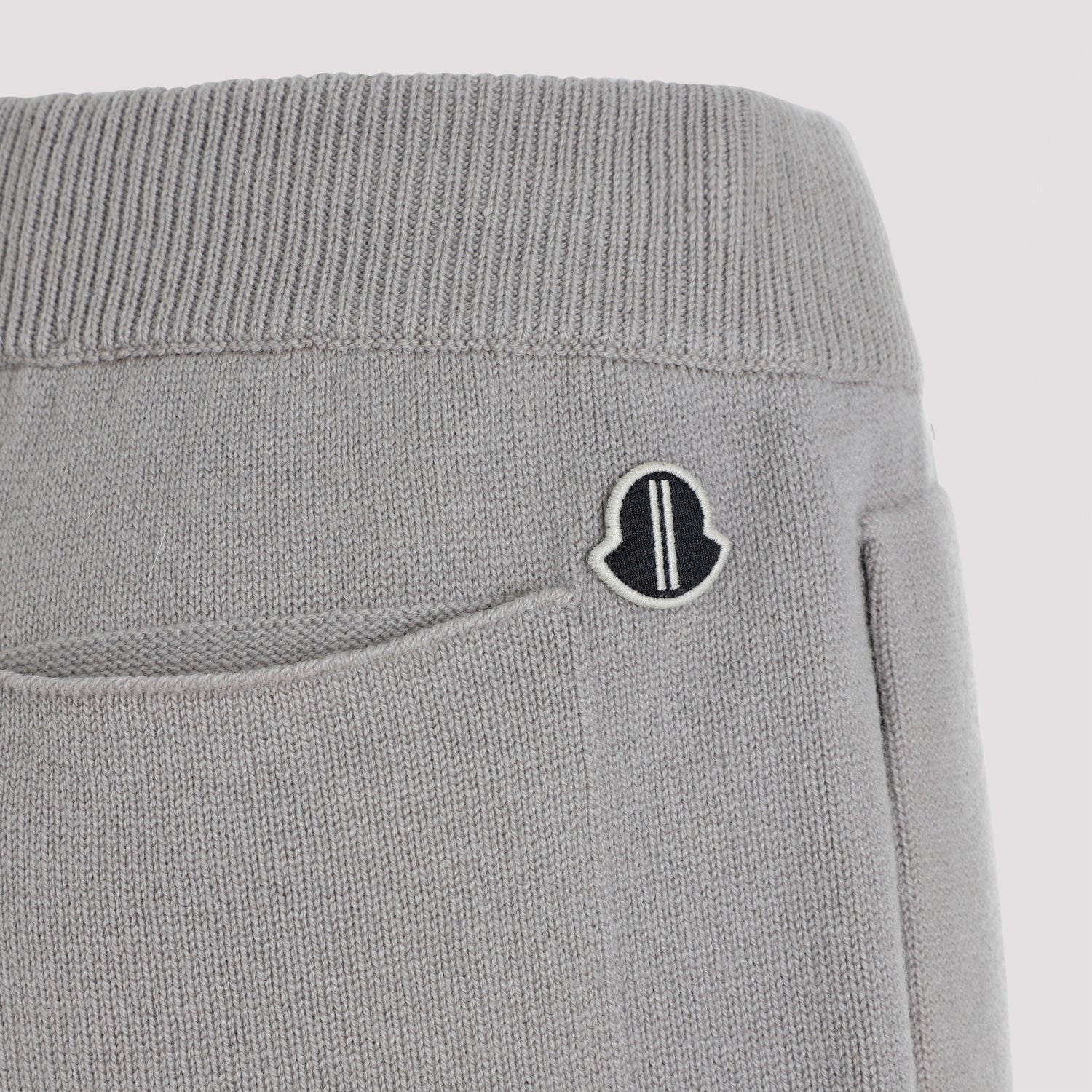 Moncler X Rick Owens Shorts - Green | 4e3c28aea8e0e94f904b8bc5ae89387d690e6c3e