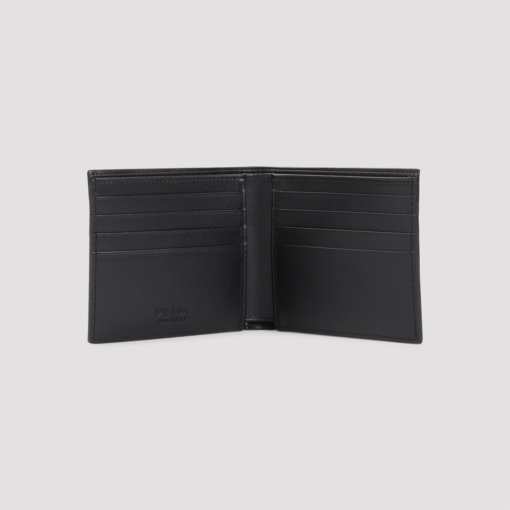 Prada Wallet(generic) - Black | 9f3d38869f23f2e096c984f59a944b279fb309db