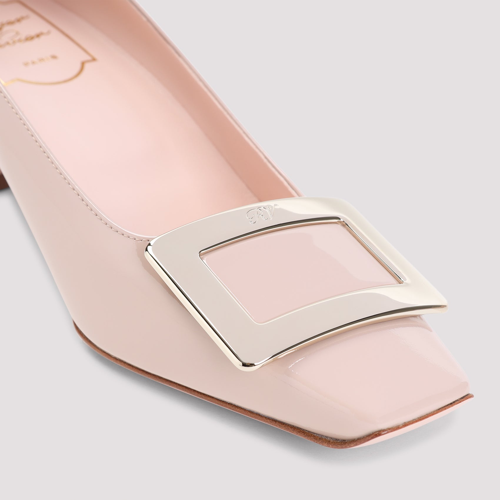 Roger Vivier Pumps - Nude & Neutrals | 4f1b9243076f0e0ec6a8ed8b428d01c9877f2a49