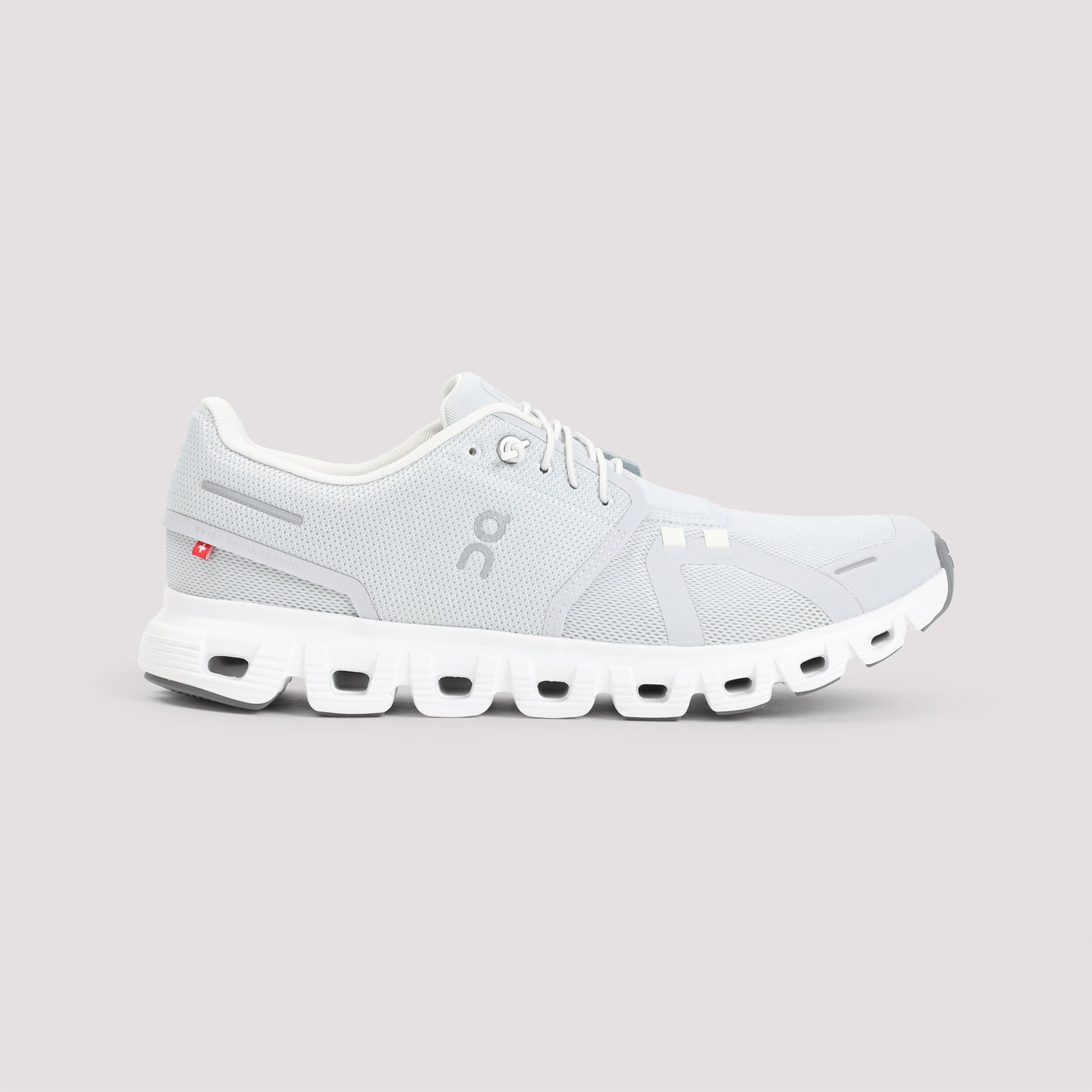 On Sneakers - Grey | 1f864c4c67a7fdf4537e048c1a62029b1e2f0a48